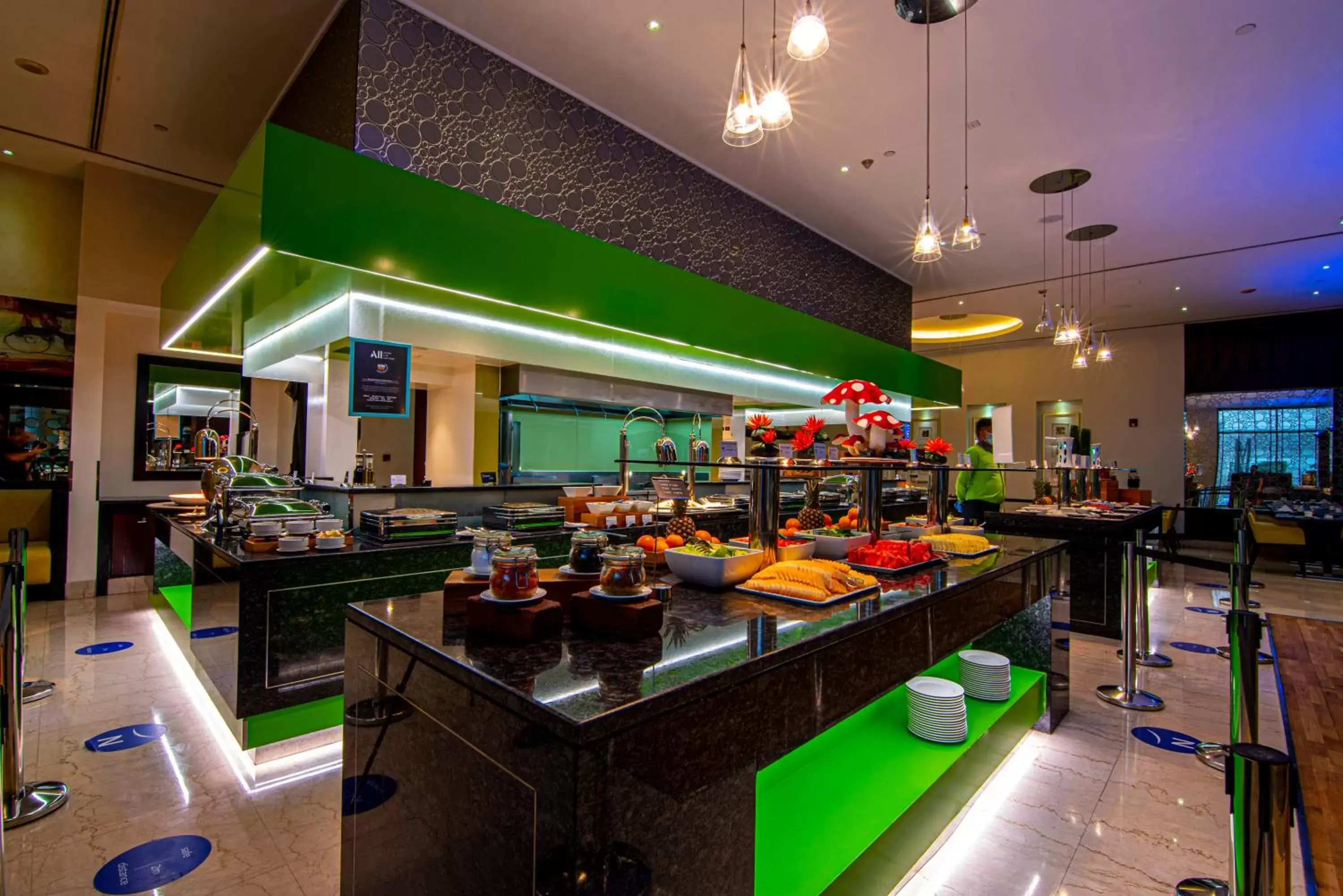 Restaurant/Places to Eat in Novotel World Trade Centre Dubai