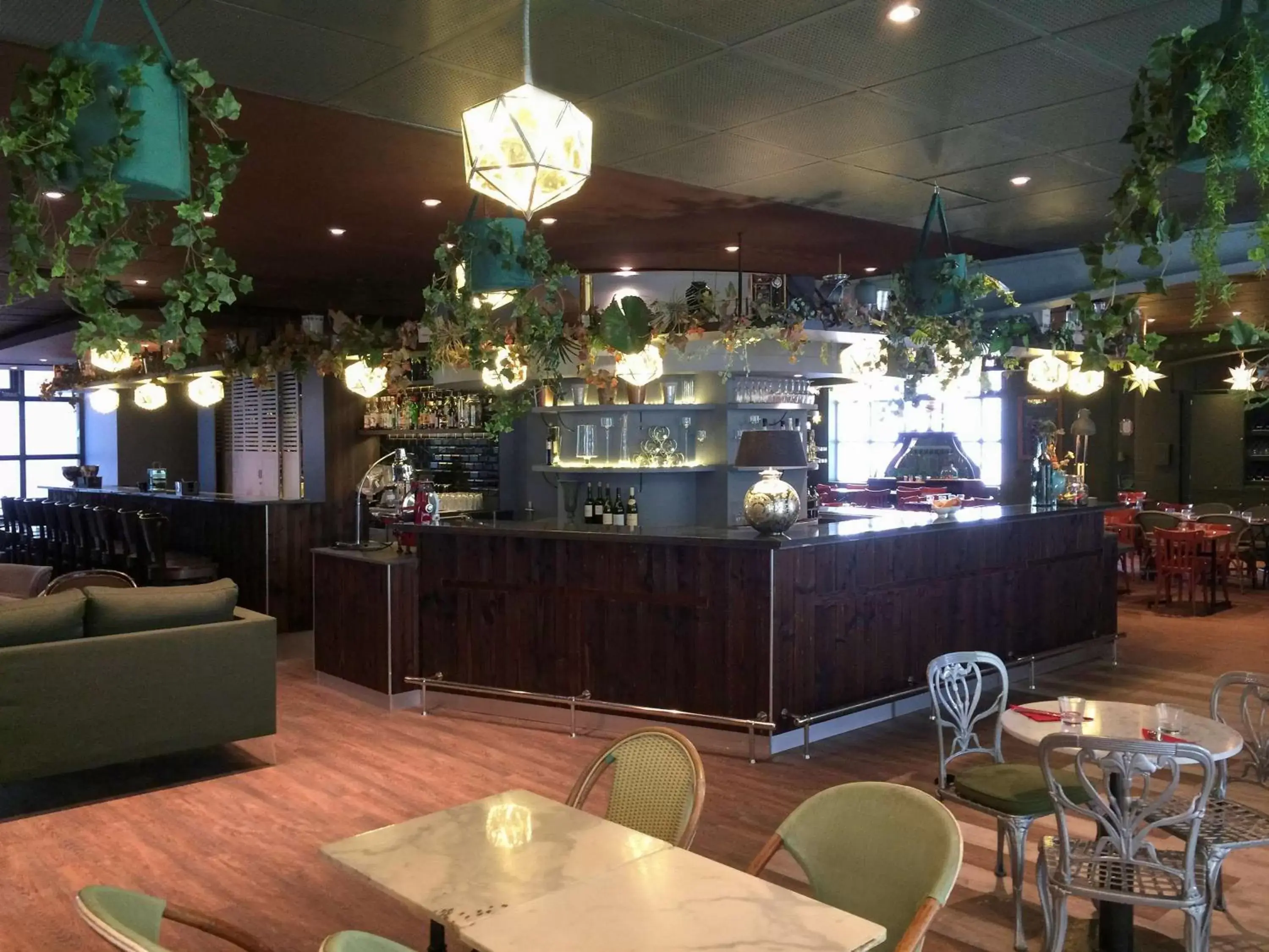 Restaurant/places to eat, Lounge/Bar in ibis Paris Bastille Opera