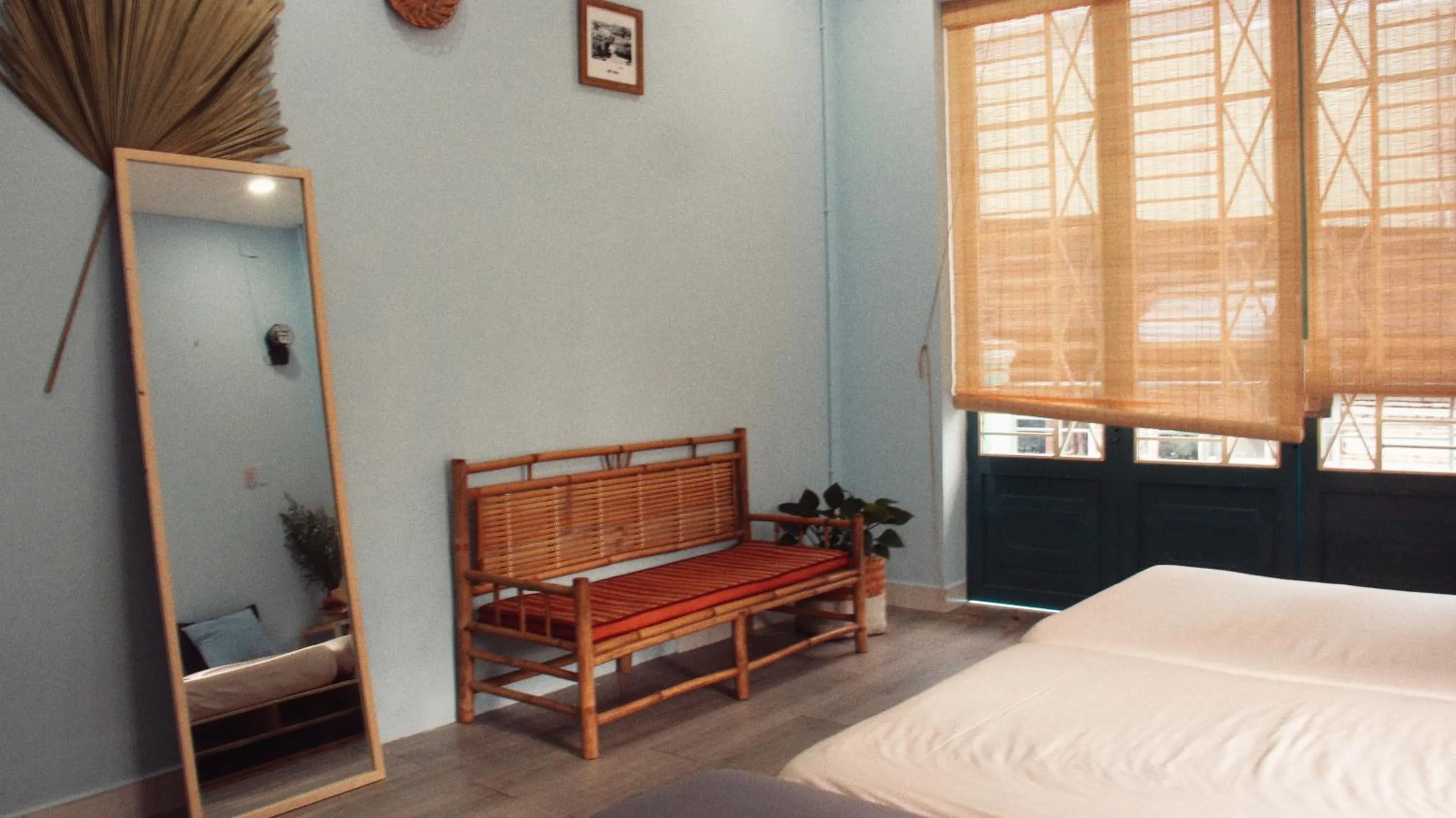 Living room, Bed in Coucou Homestead I - Homestay & Dorm District 1