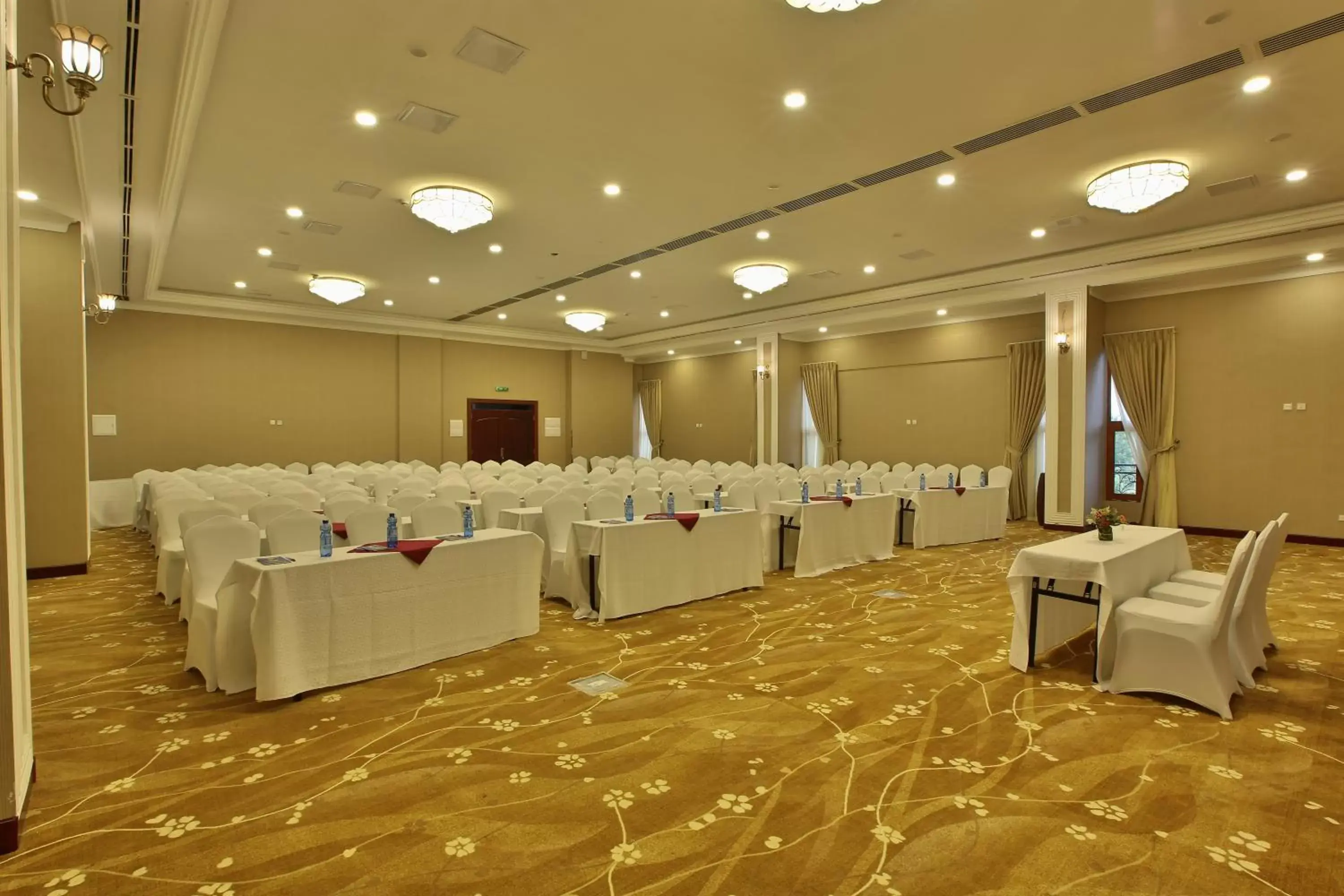 Banquet Facilities in Sapphire Addis