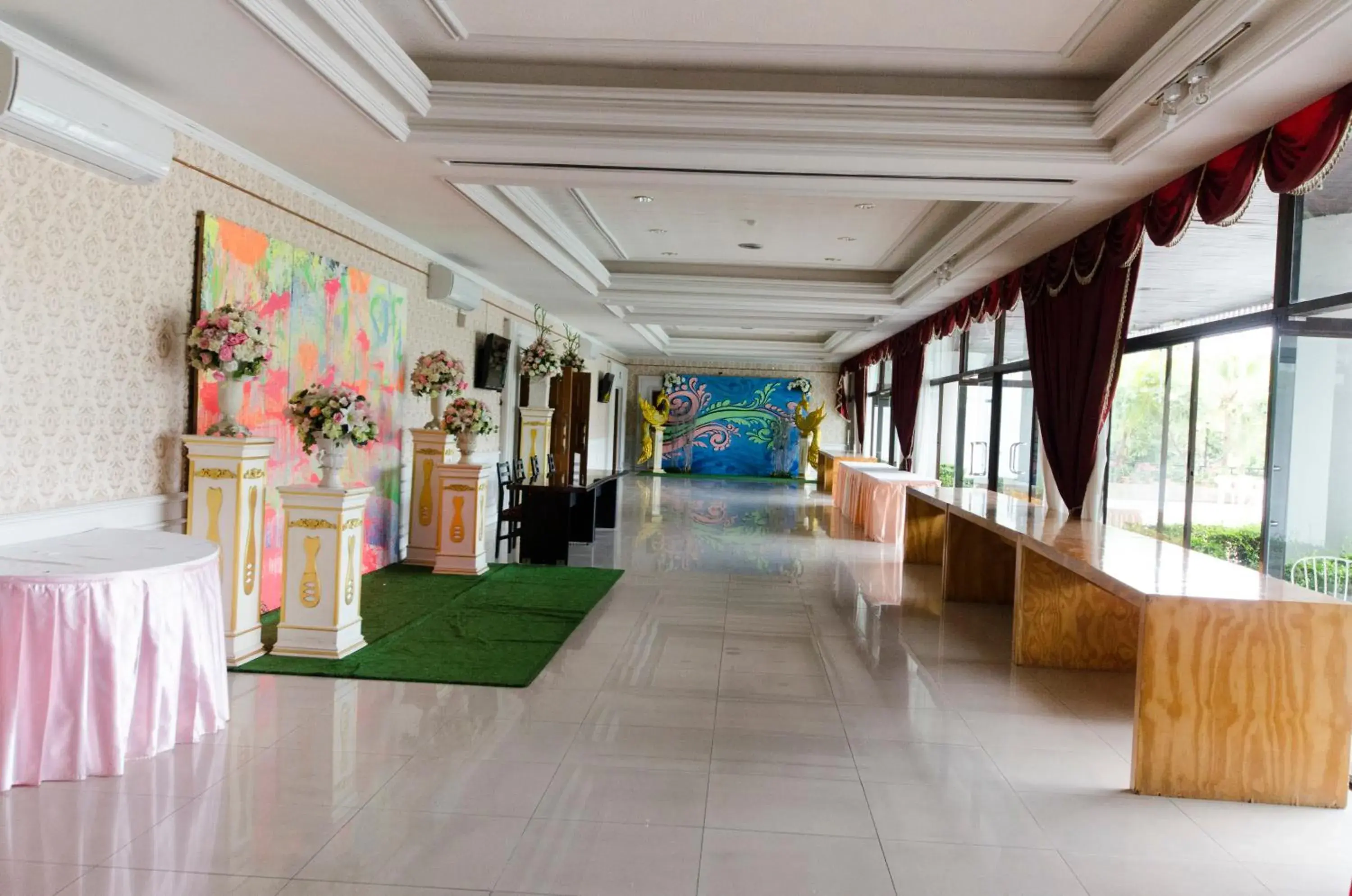 Property building, Banquet Facilities in First Pacific Hotel & Convention