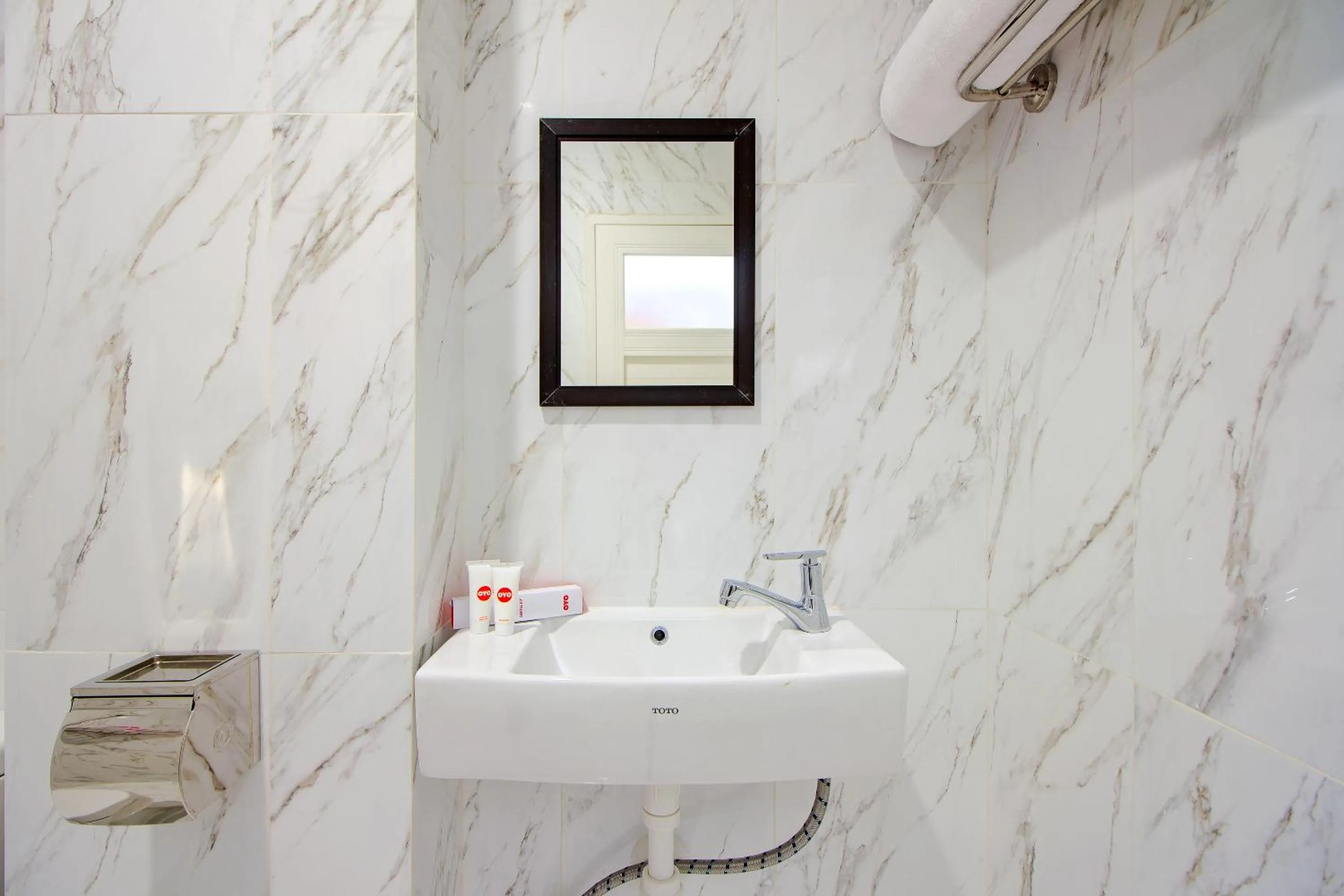 Bathroom in Hotel O 88 Exclusive Guesthouse