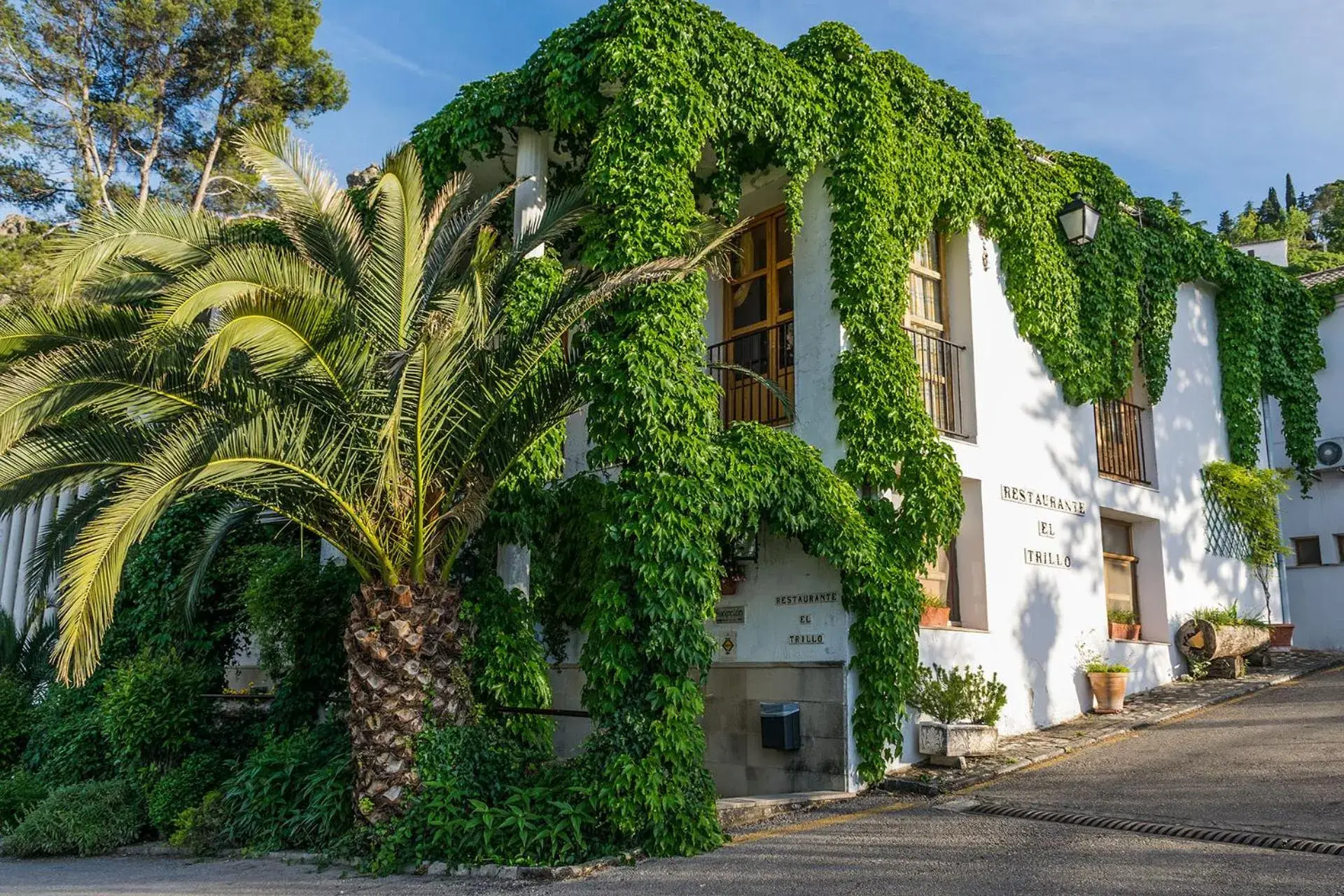 Facade/entrance, Property Building in Villa Turistica de Cazorla