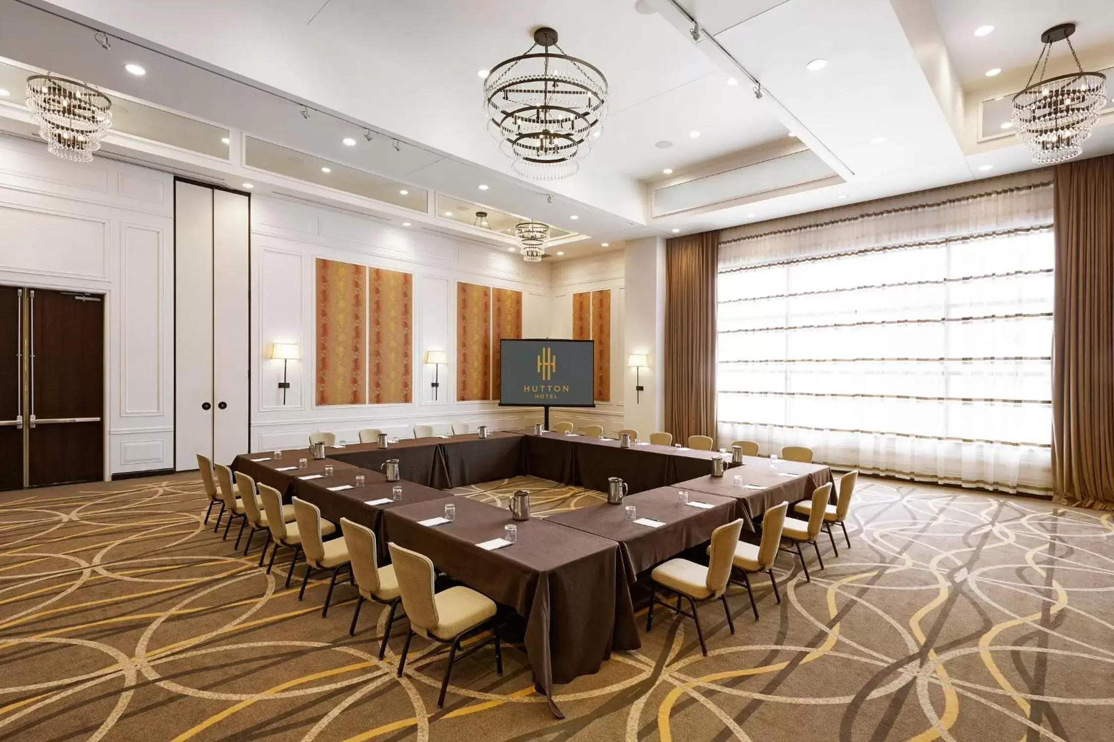 Meeting/conference room in Hutton Hotel
