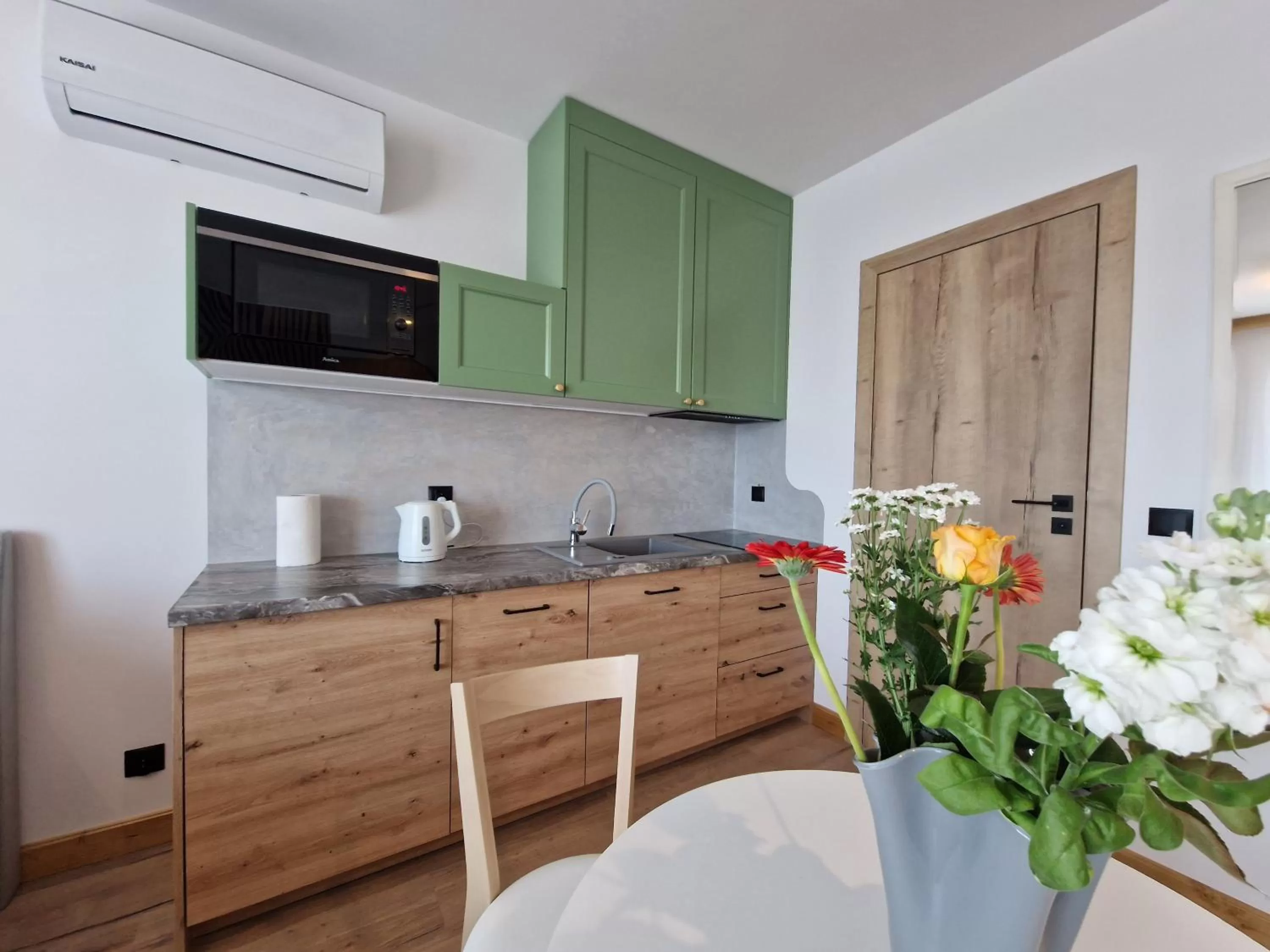 Deluxe Triple Room in Zatoka Wypoczynku Apartamenty