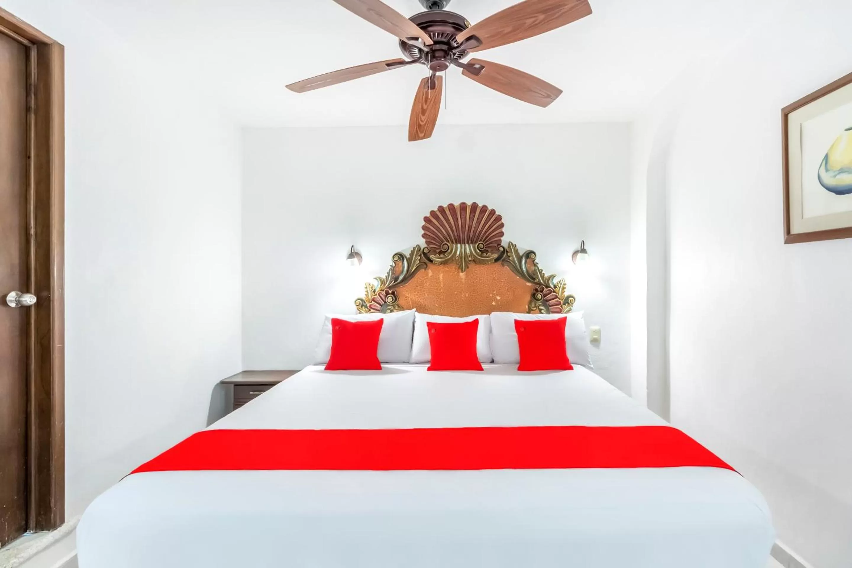 Bedroom, Bed in Hotel Rath