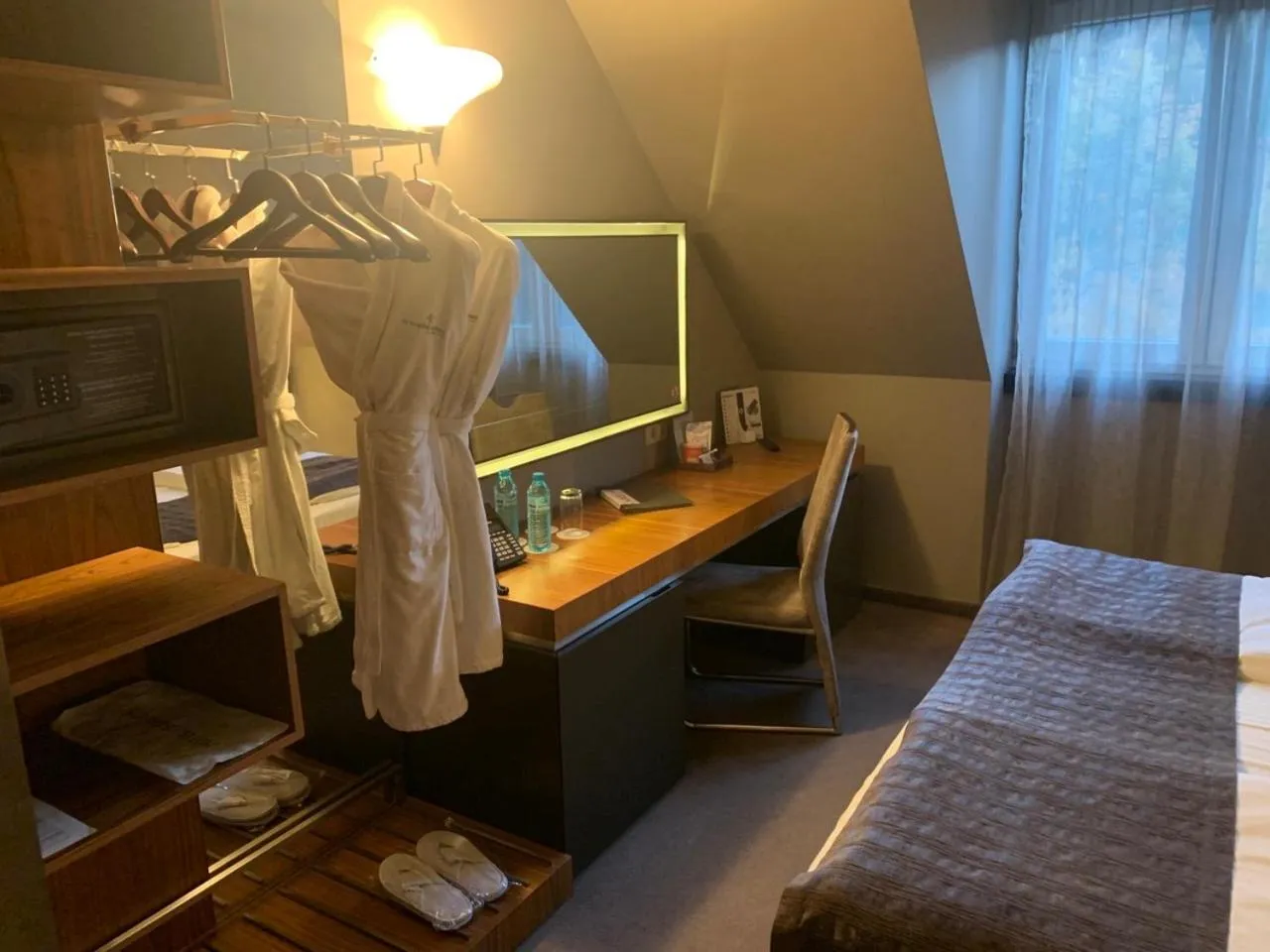 Bed in All Seasons Residence Design Hotel - Free parking