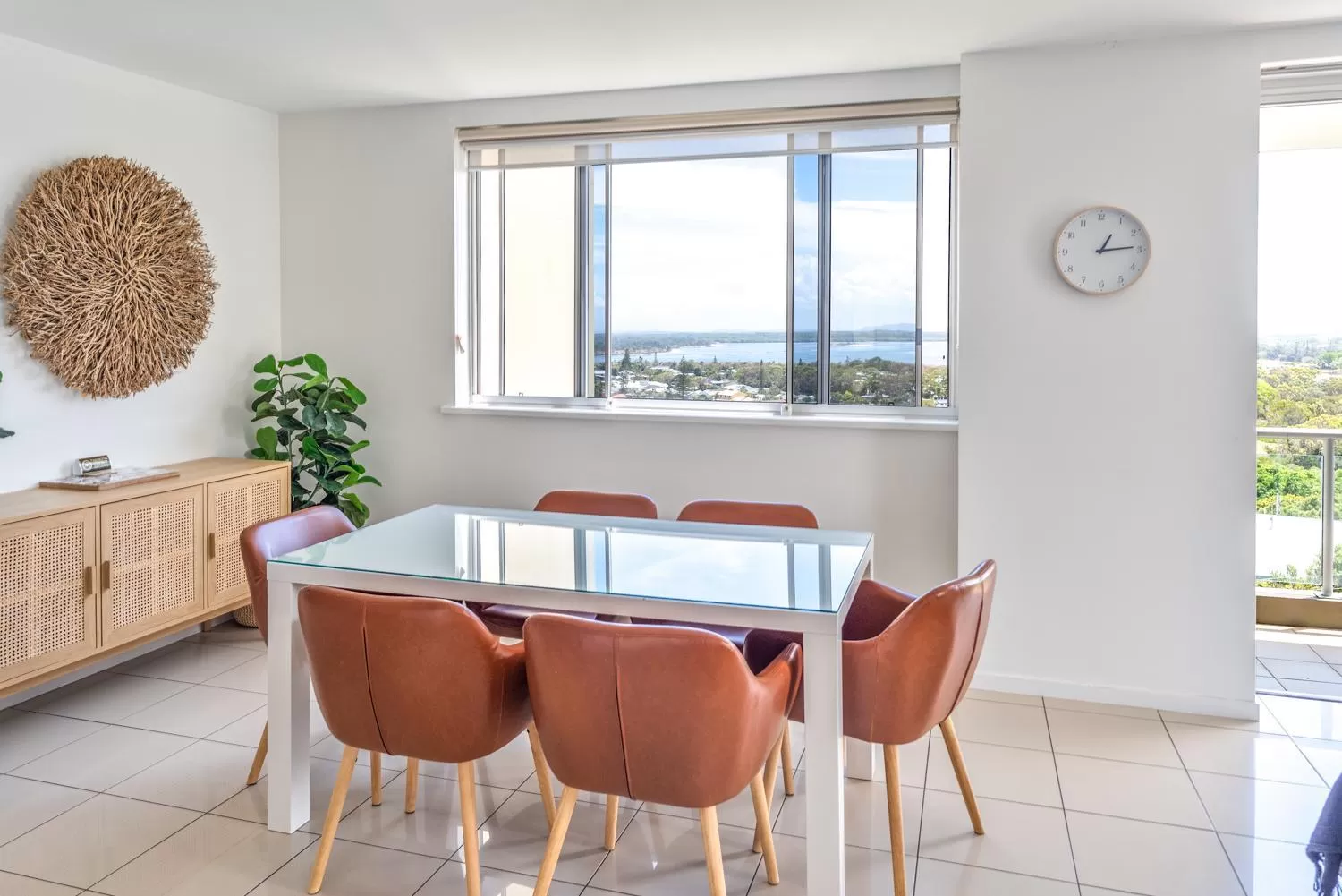 Dining area in Grandview Apartments
