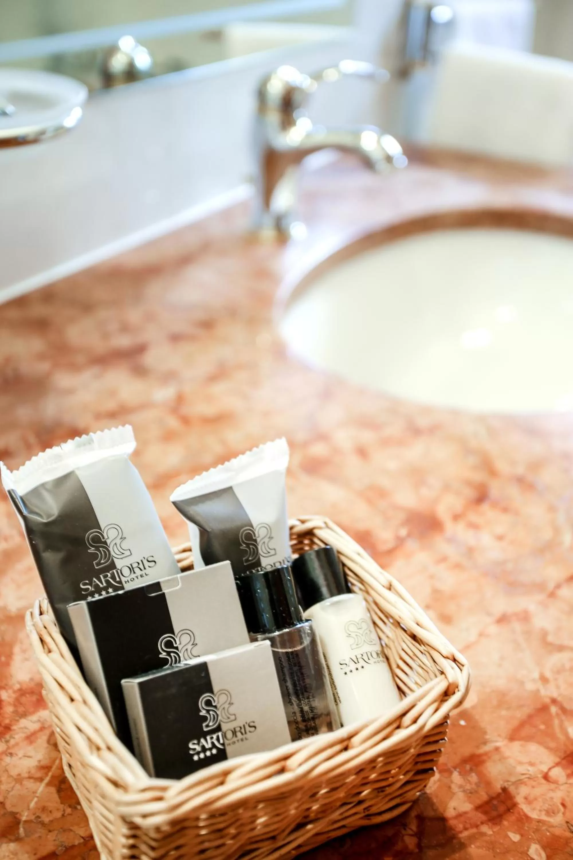 Bathroom in Sartori's Hotel