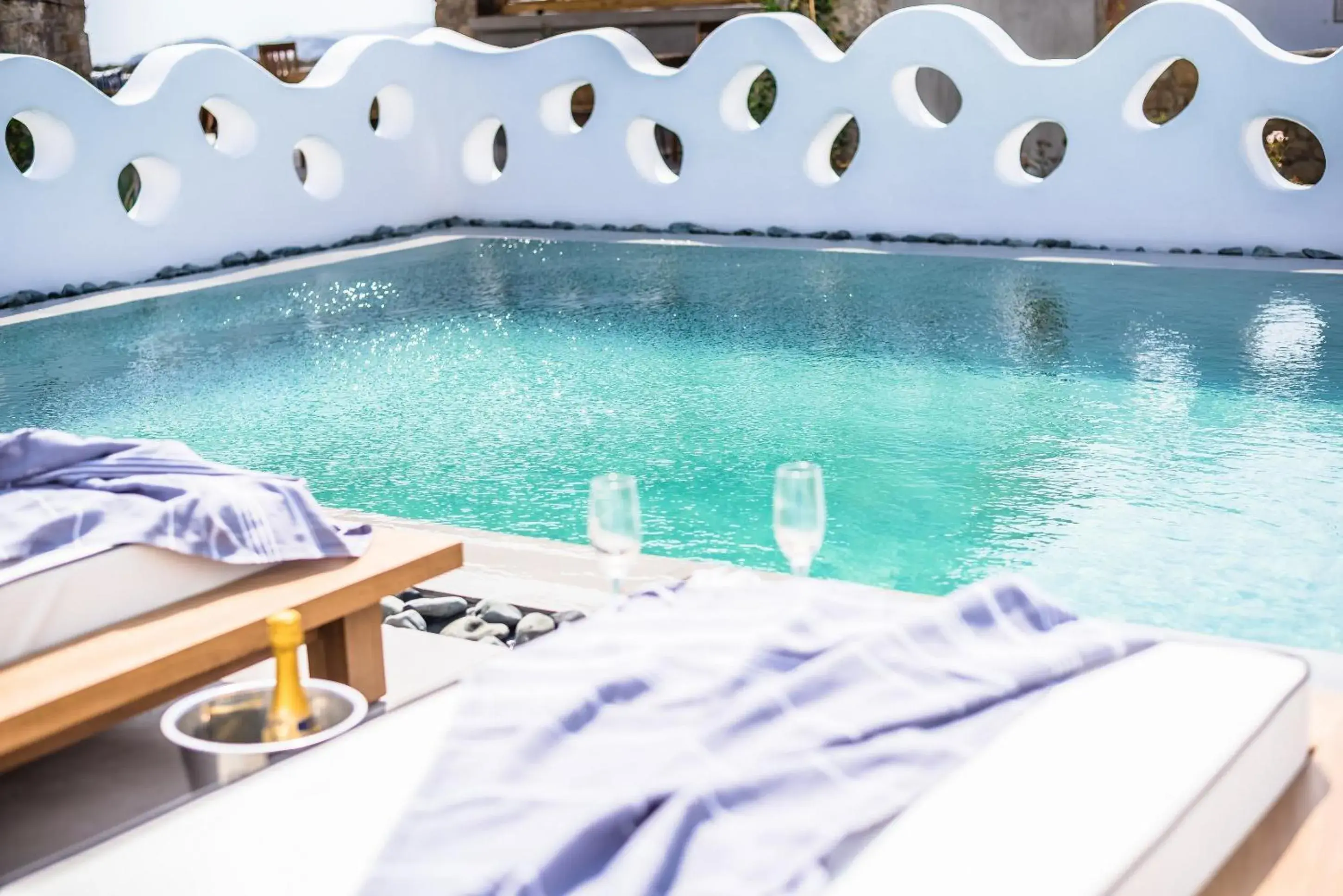 Seating area, Swimming Pool in Portes Suites & Villas Mykonos