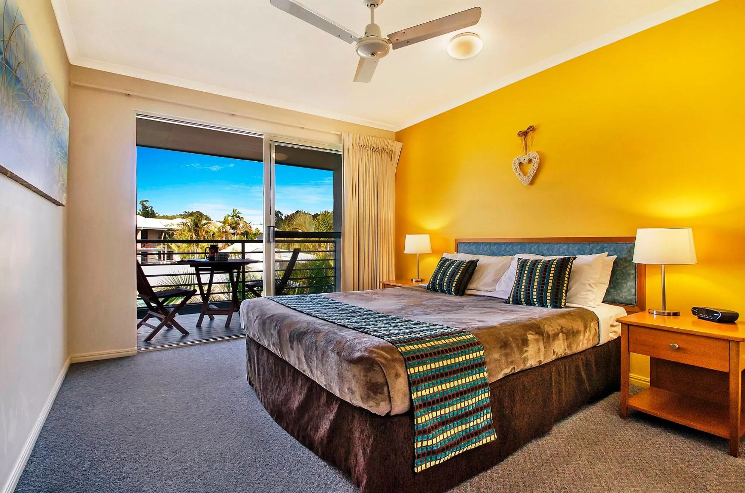 Bed in Ivory Palms Resort Noosa