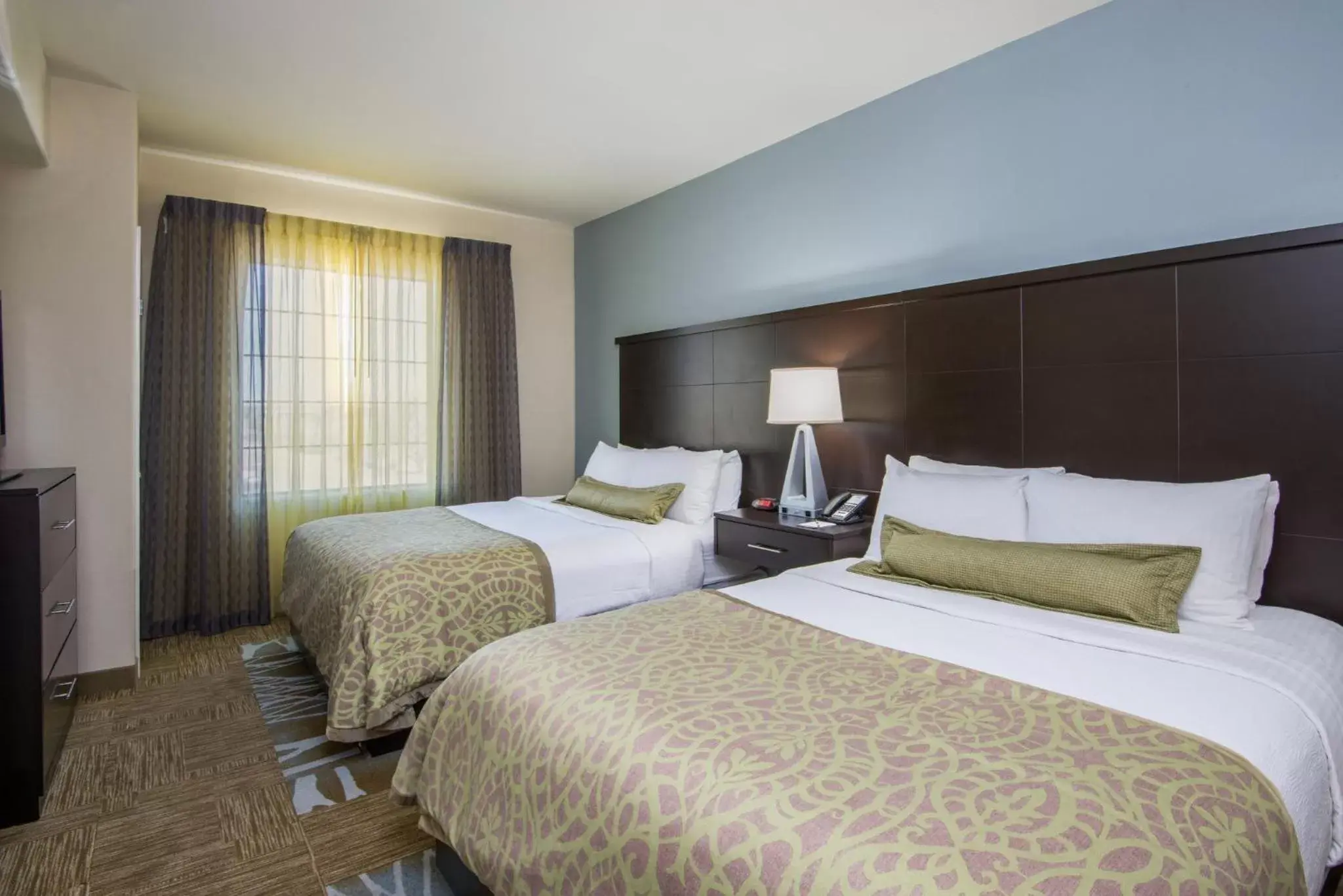Photo of the whole room, Bed in Staybridge Suites Amarillo Western Crossing, an IHG Hotel