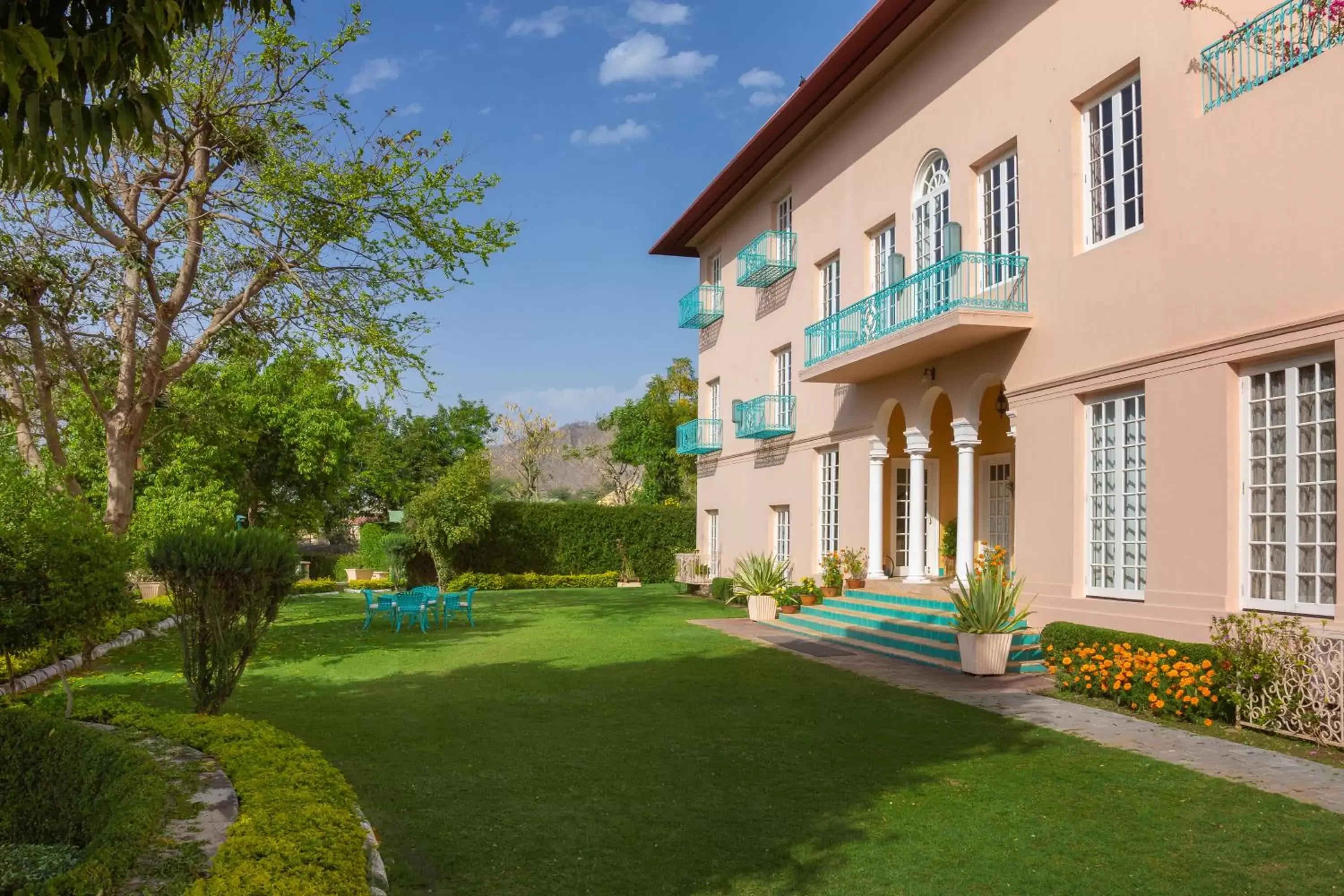 Property Building in Ramgarh Lodge, Jaipur – IHCL SeleQtions Property Building in Ramgarh Lodge, Jaipur – IHCL SeleQtions