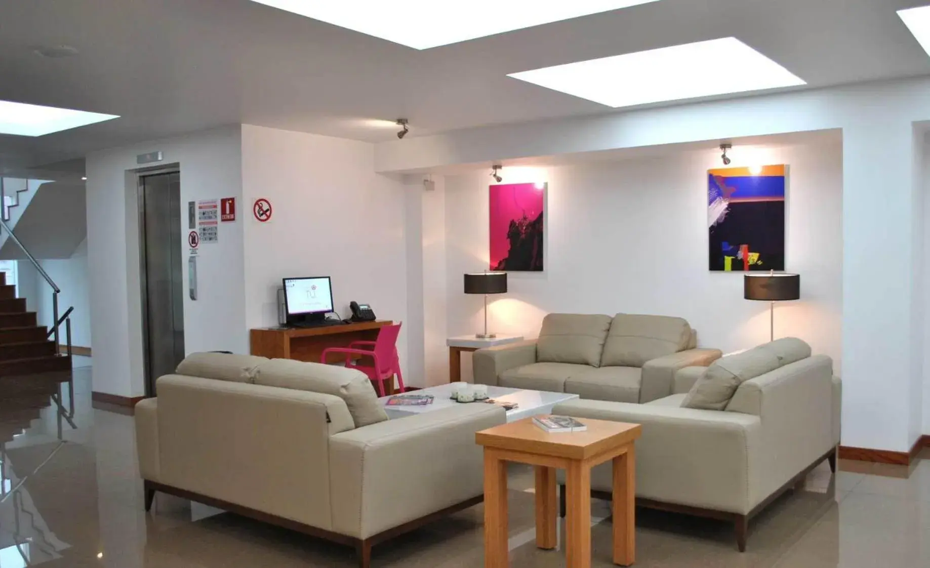 Lobby or reception, Seating Area in Hotel y Tú Expo