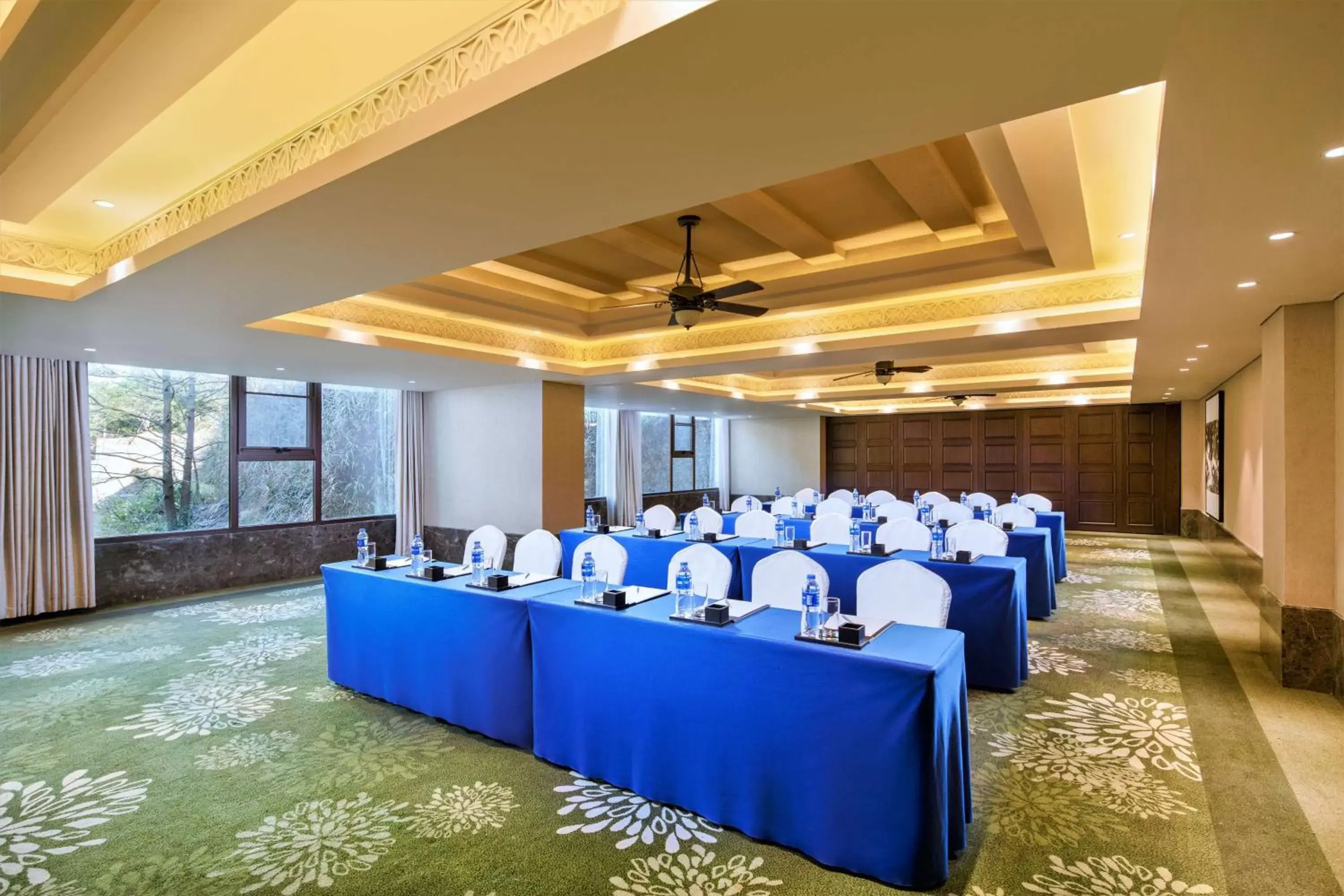 Meeting/conference room, Banquet Facilities in Hilton Sanqingshan Resort