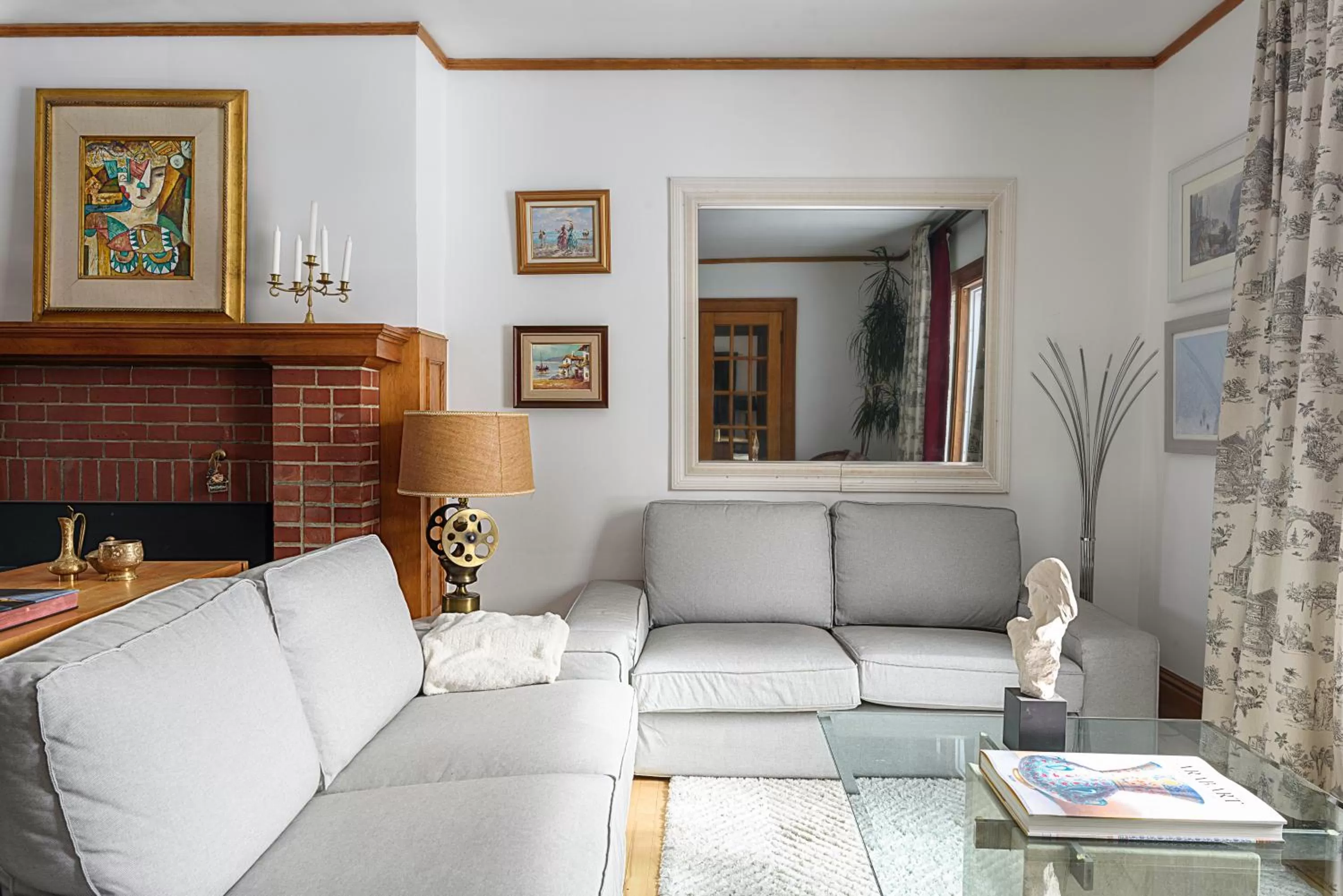 Seating Area in Maison Sherman's house