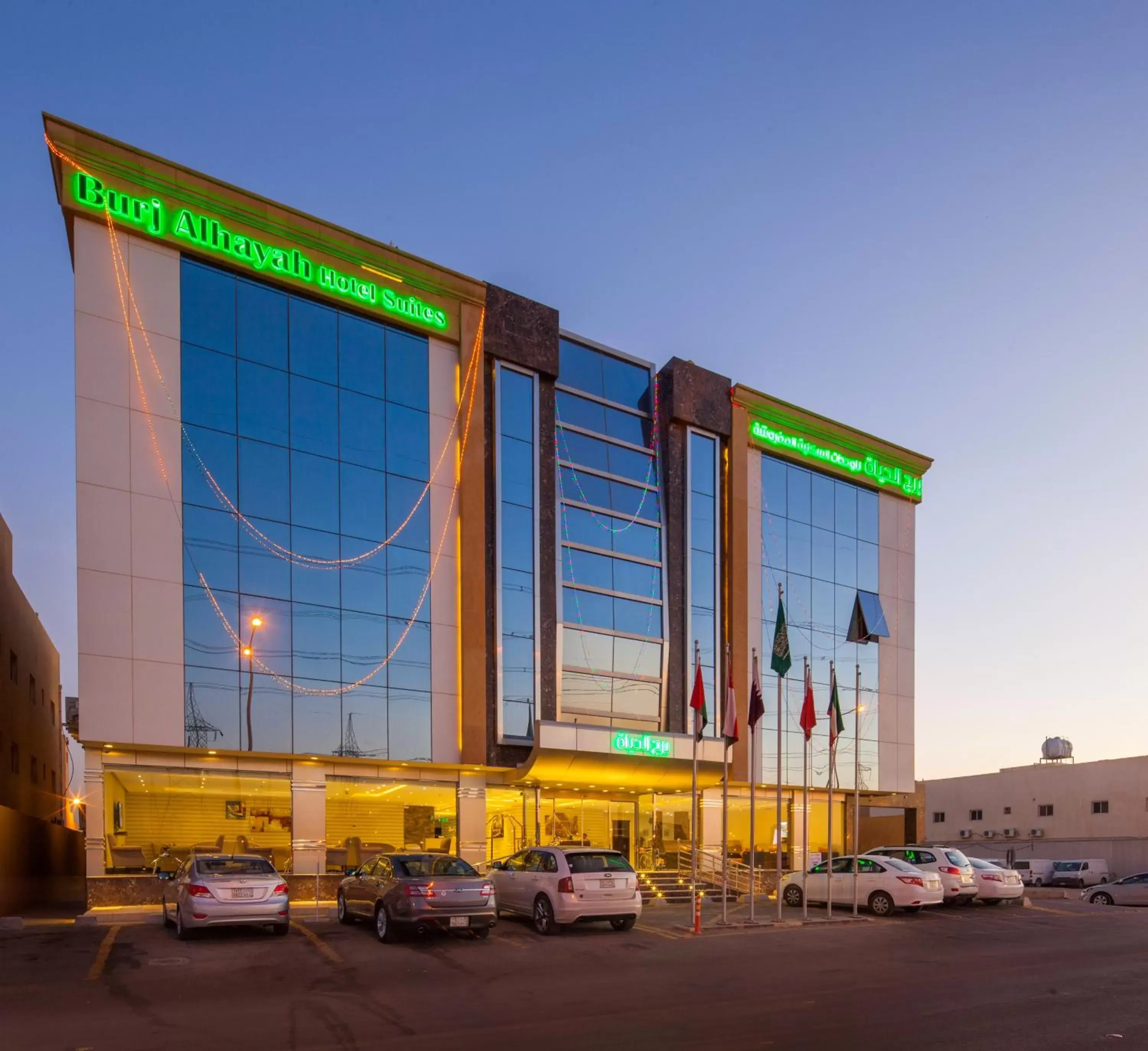 Property building in Burj Alhayah Hotel Suites Alfalah