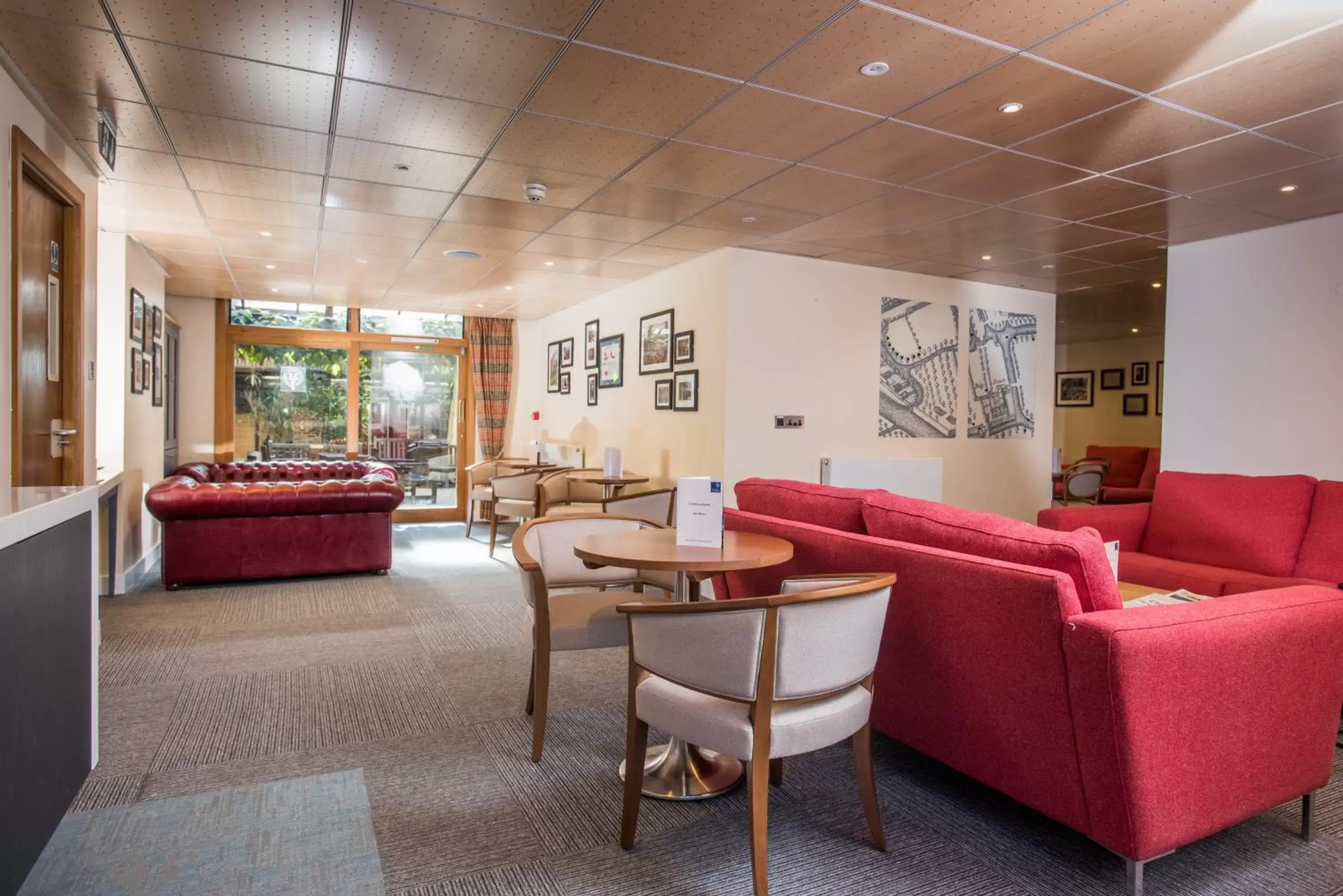 Lounge or bar in Rewley House University of Oxford