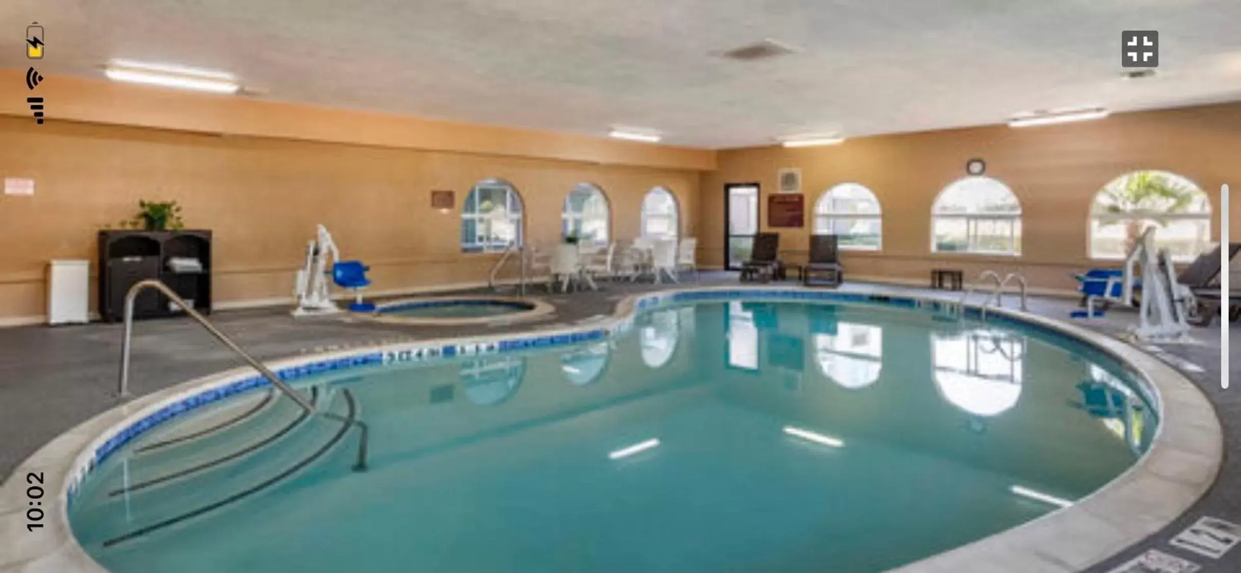 Swimming Pool in Comfort Suites The Colony - Plano West