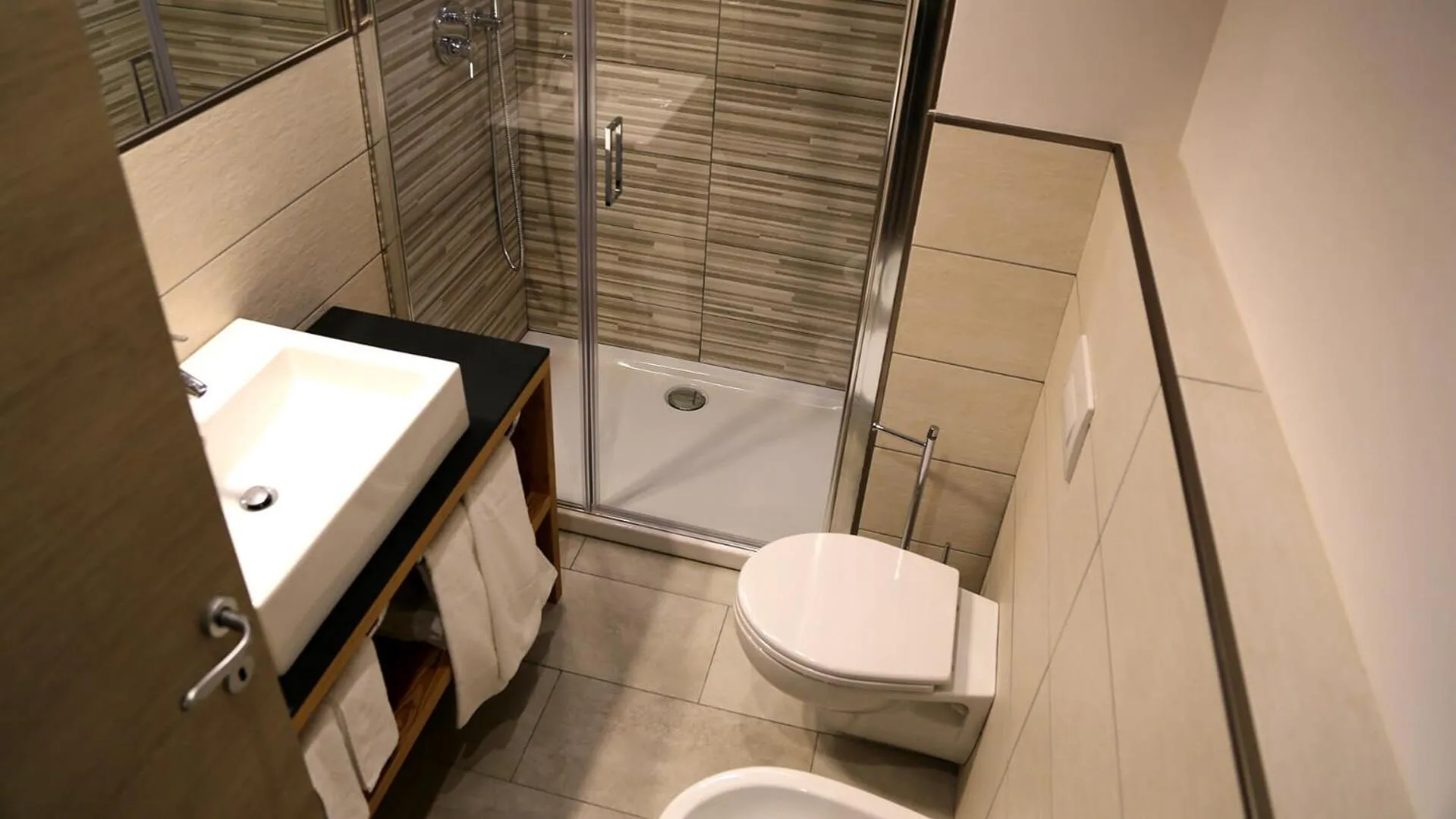 Bathroom in Dada Mountain Hotel