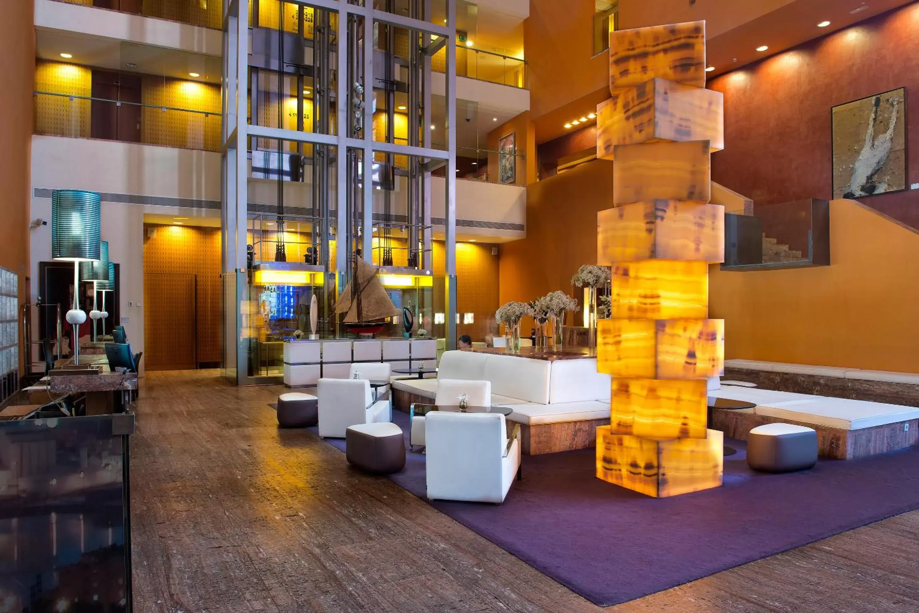 Lobby or reception in Hotel Melia Bilbao