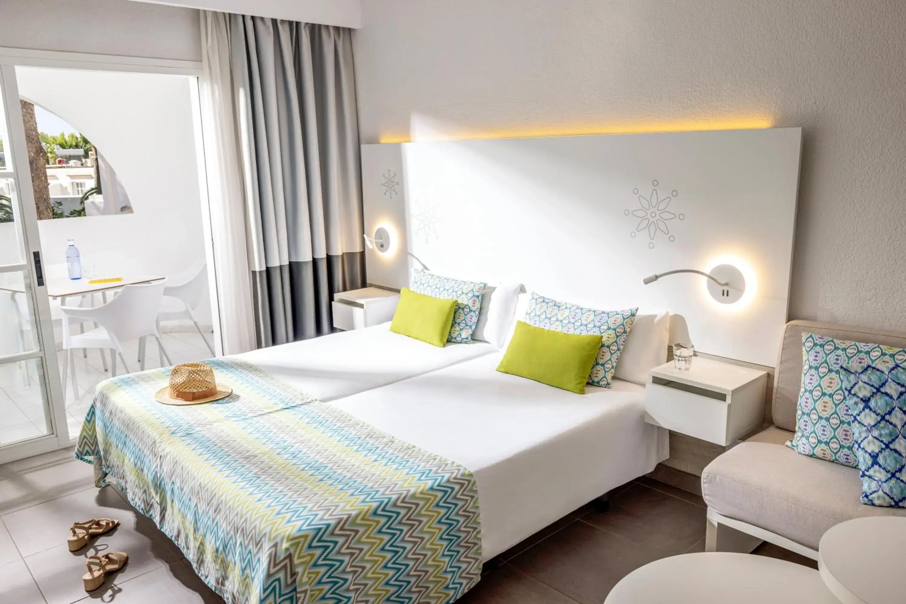 Photo of the whole room, Bed in TUI Magic Life Cala Pada