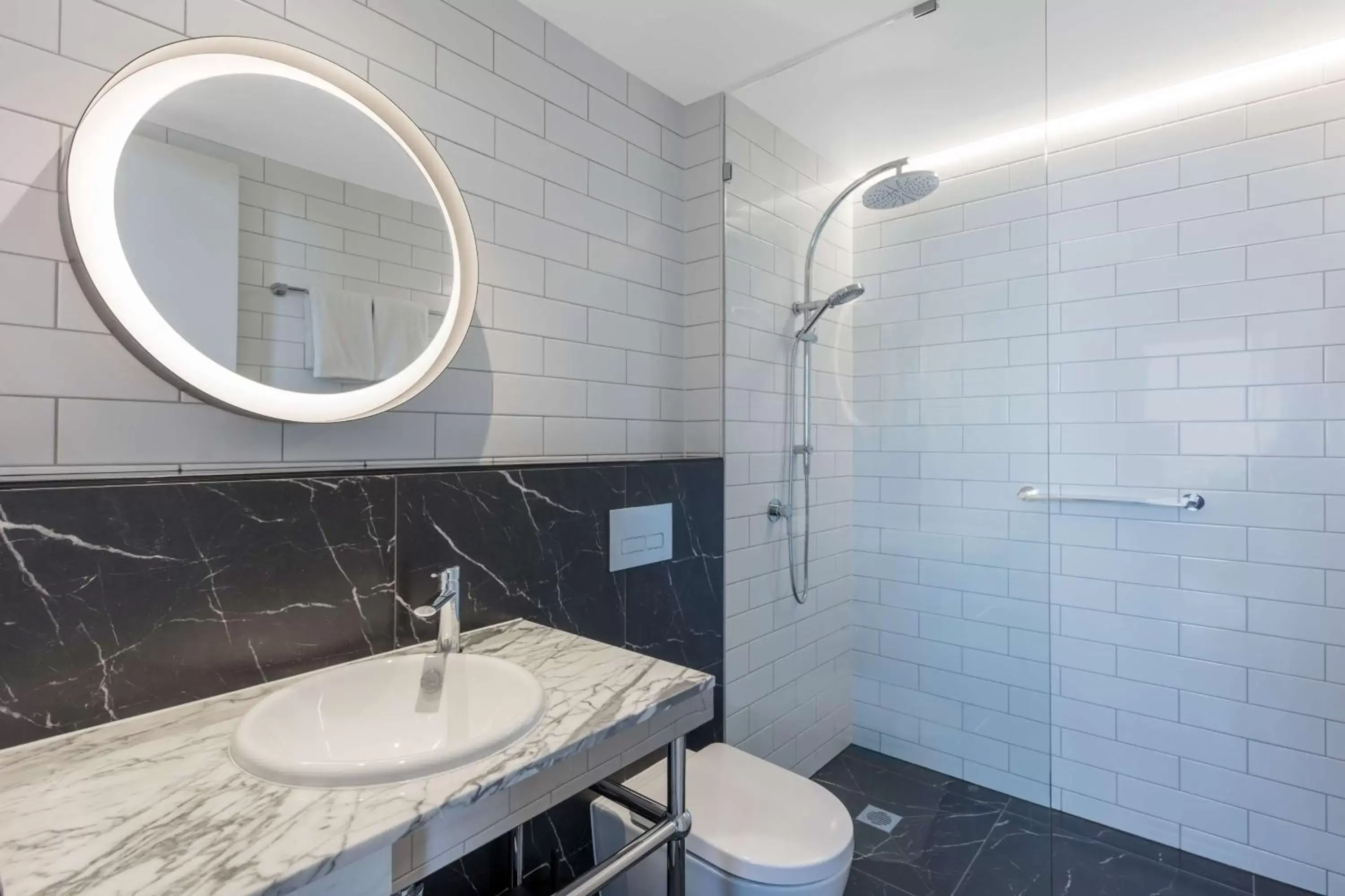 Bathroom in Adina Apartment Hotel Brisbane