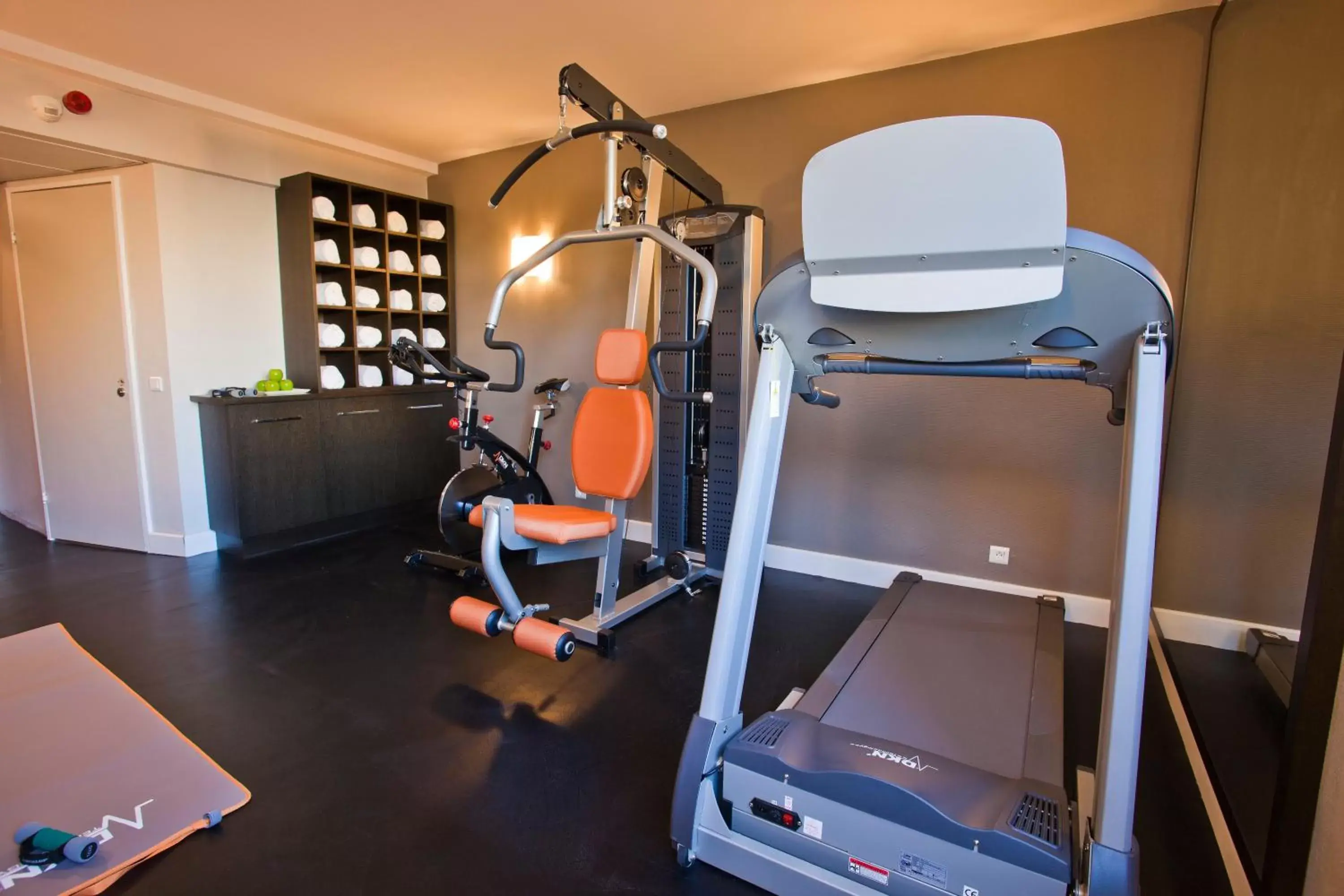 Fitness centre/facilities, Fitness Center/Facilities in Aiden by Best Western at Paris Roissy CDG