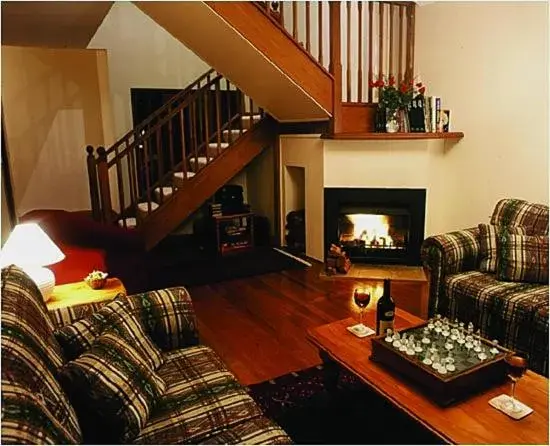 Library, Seating Area in Valley of the Waters B&B