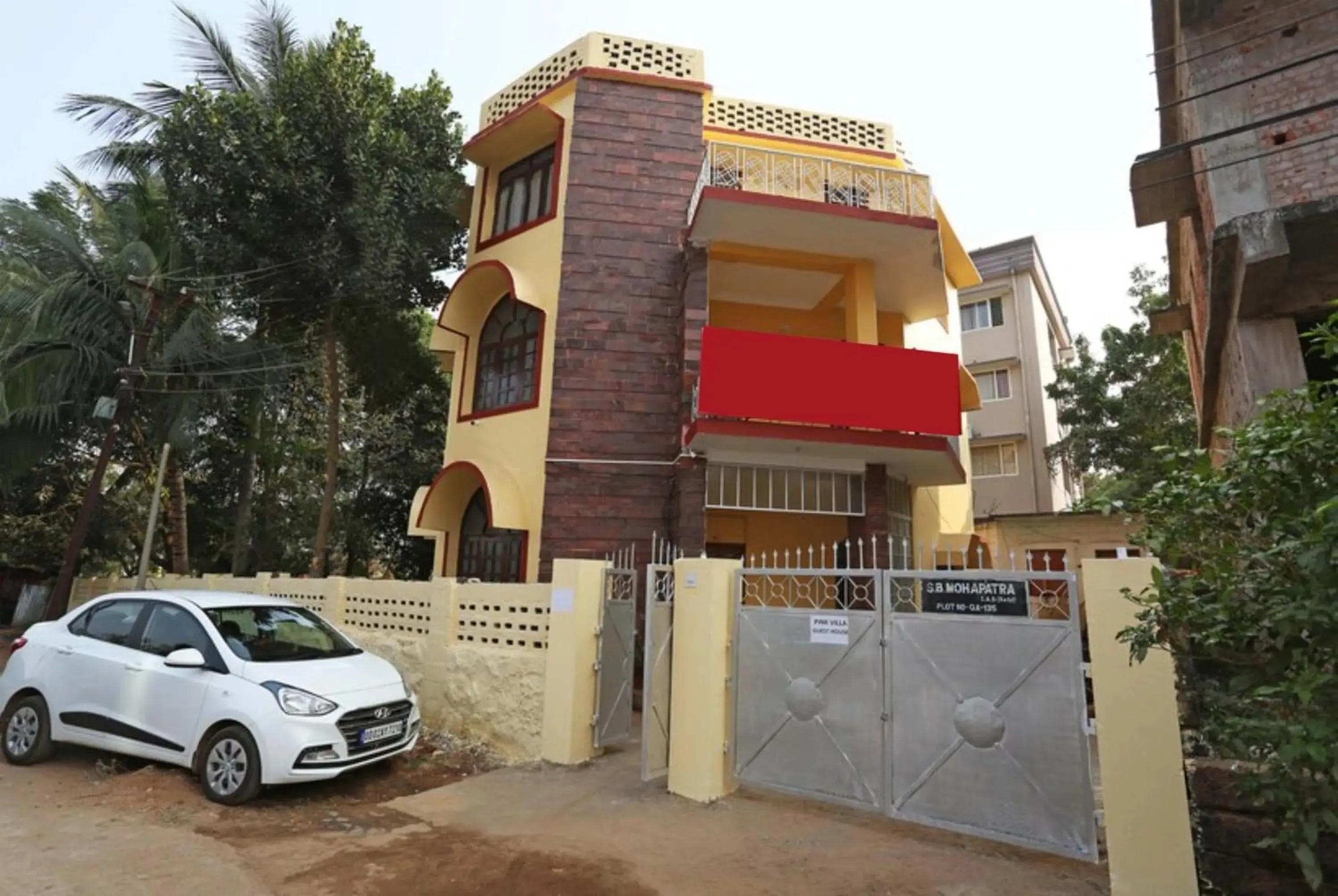 Property Building in Goroomgo Pink Villa Guest House Bhubaneswar Property Building in Goroomgo Pink Villa Guest House Bhubaneswar