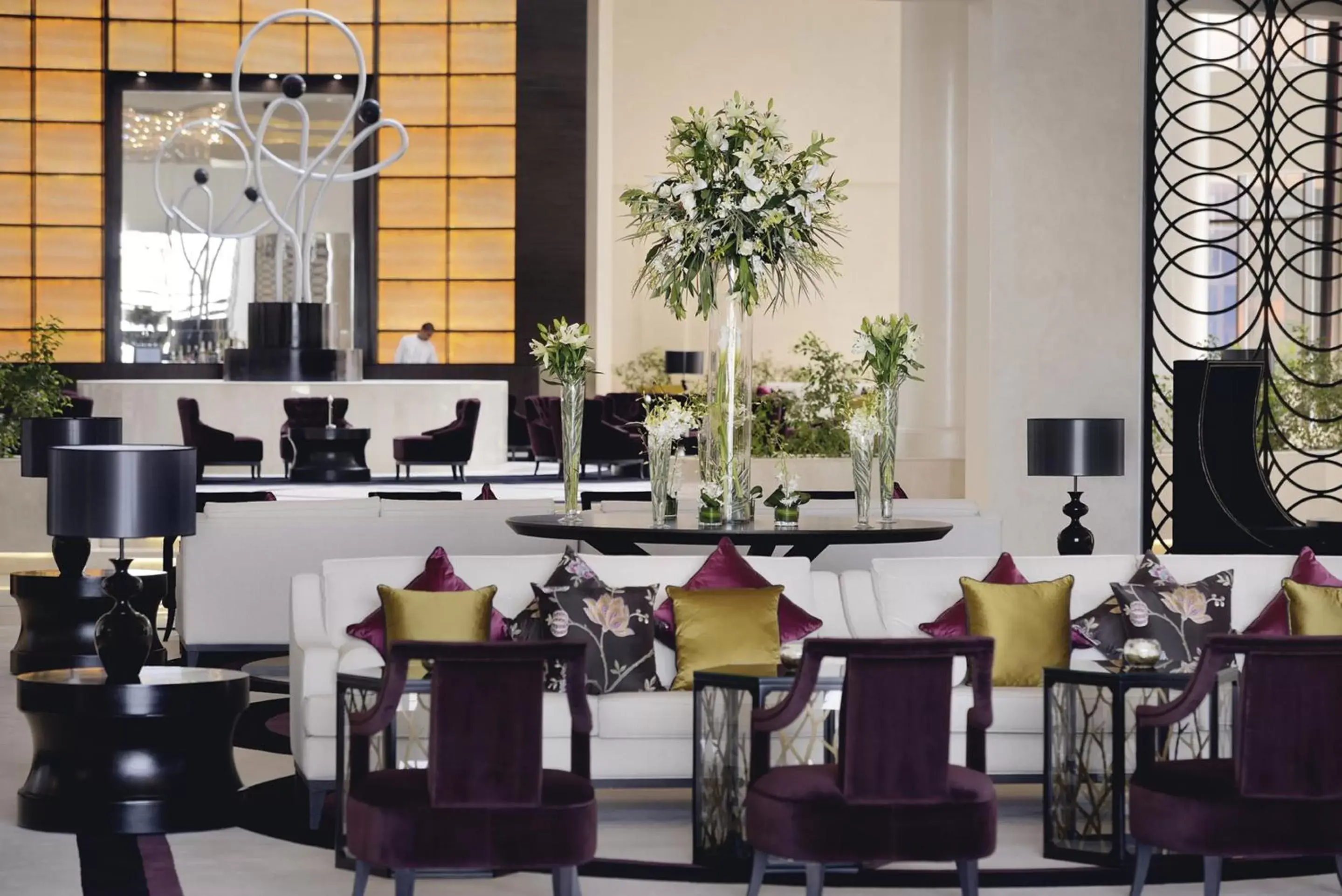 Lobby or reception, Restaurant/Places to Eat in voco - Riyadh, an IHG Hotel