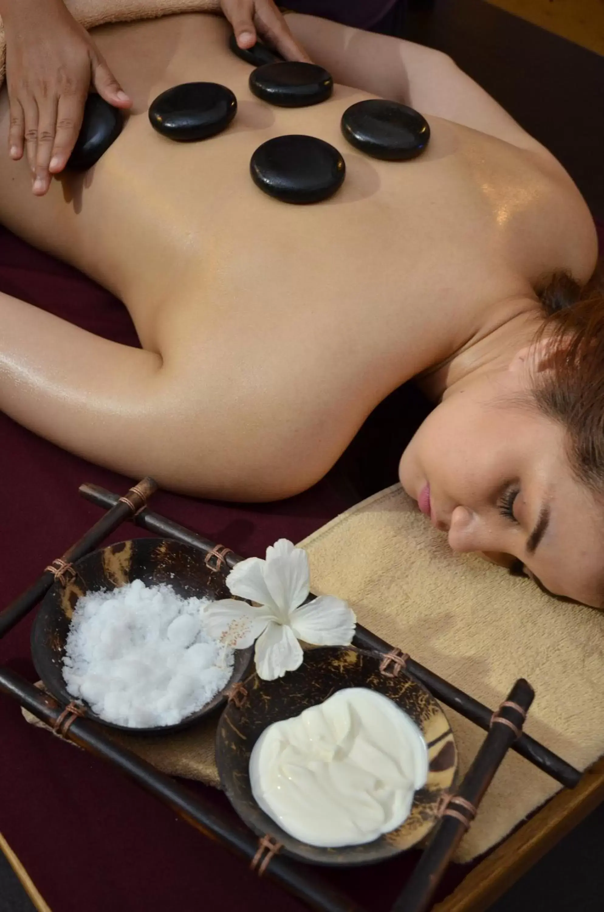 Massage in Princesa Garden Island Resort and Spa