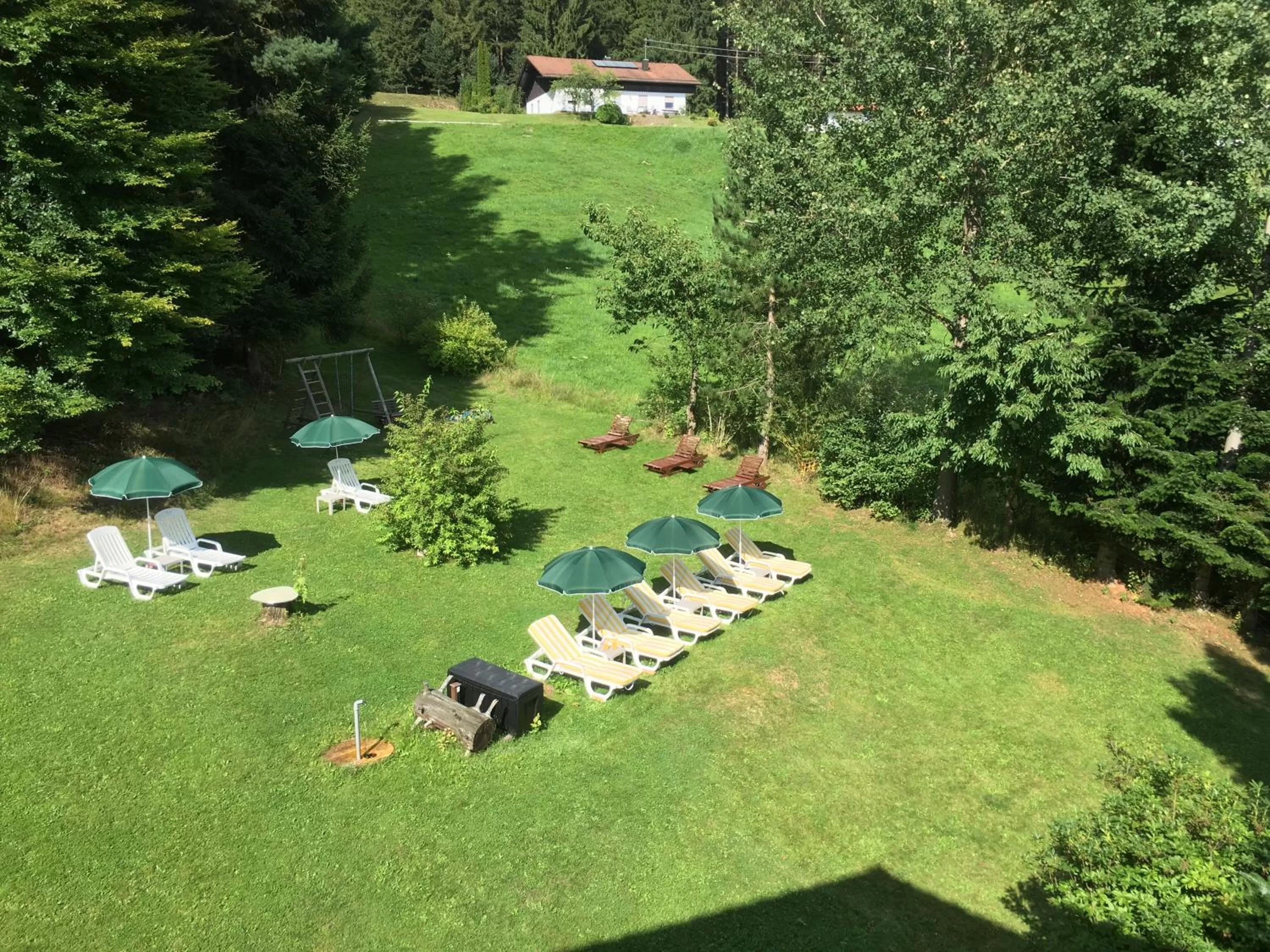 Garden in GarniHotel - Arberblick