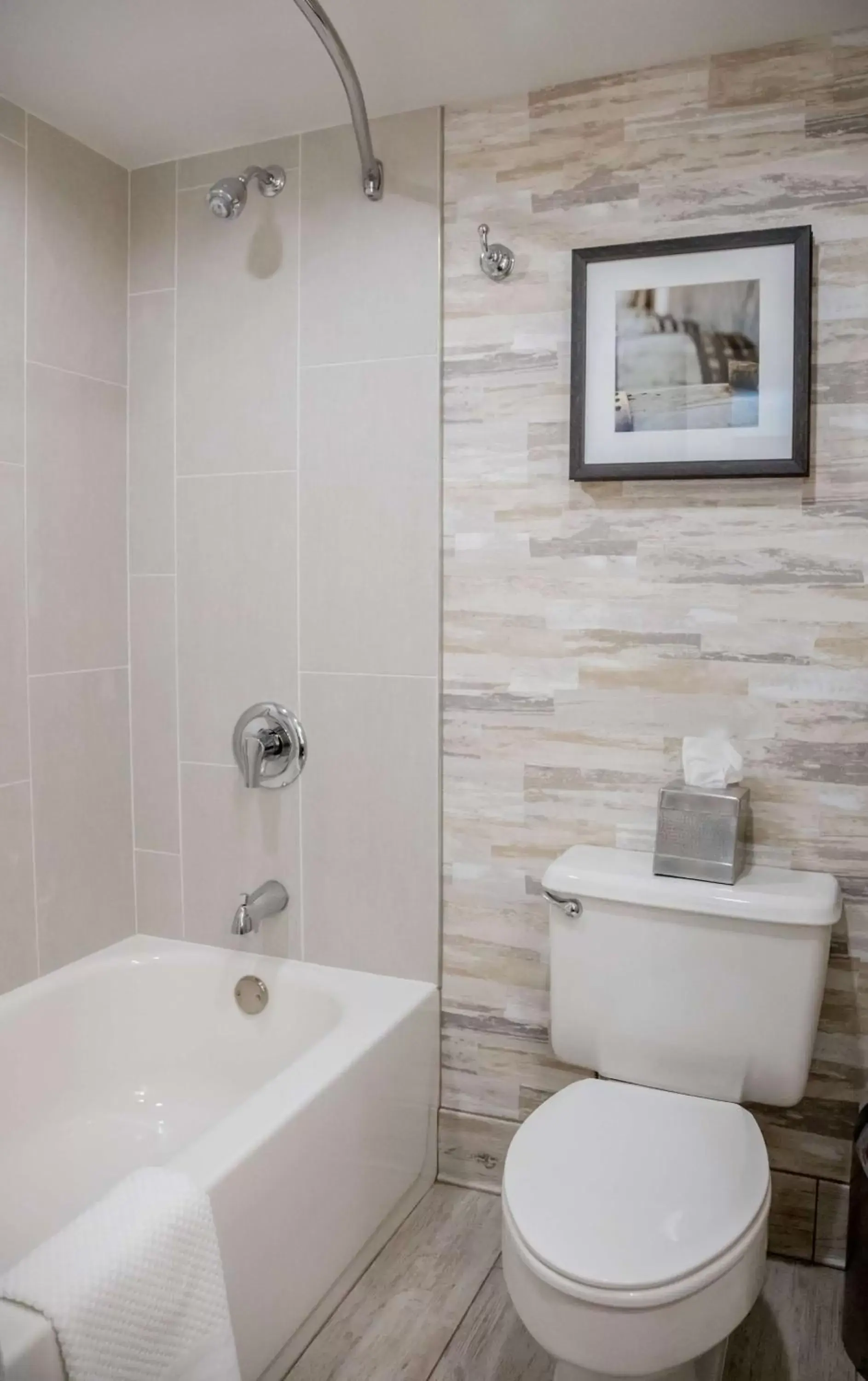 Bathroom in Embassy Suites by Hilton Lexington Green