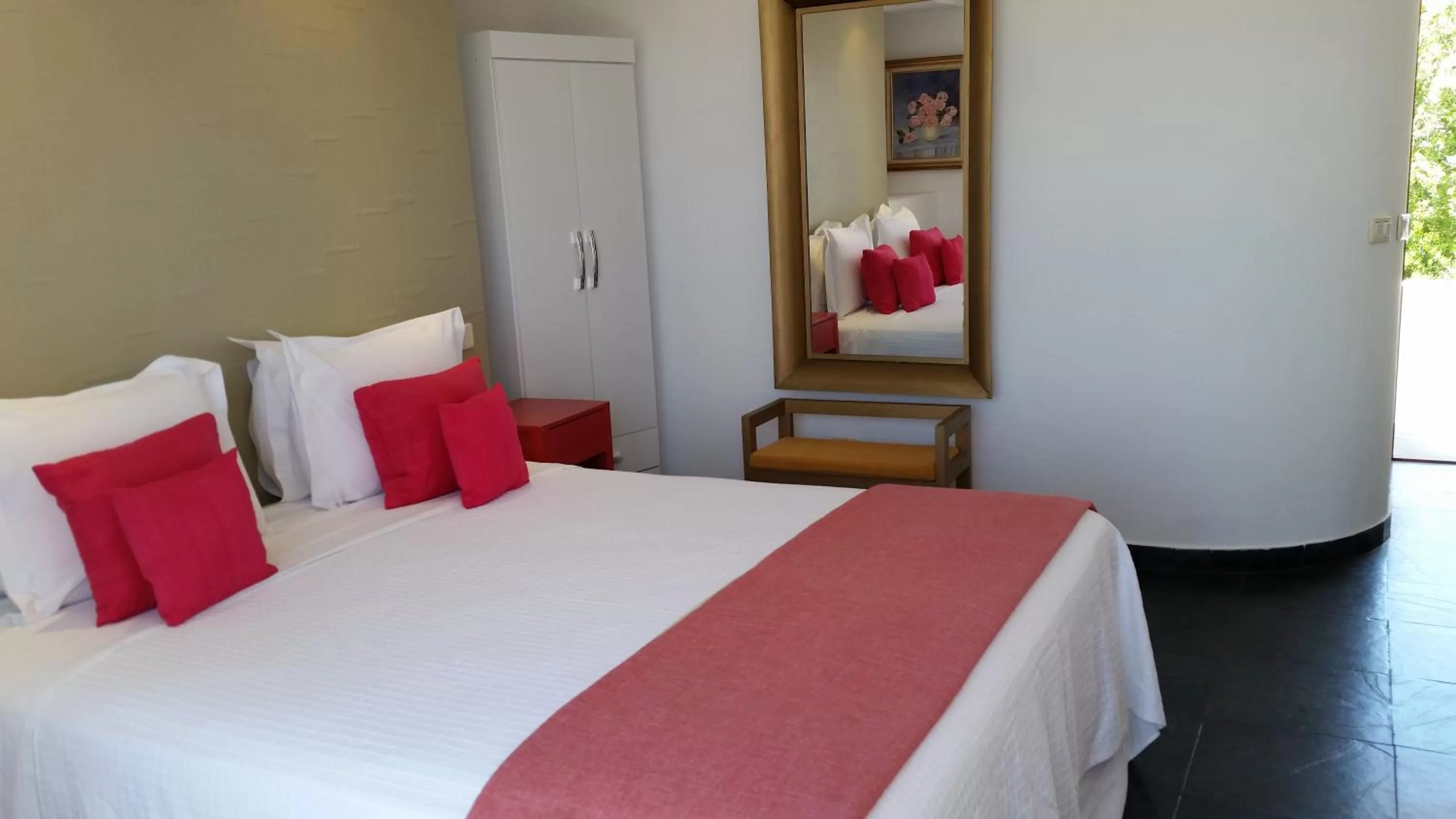 Bed in Posada de los Pajaros