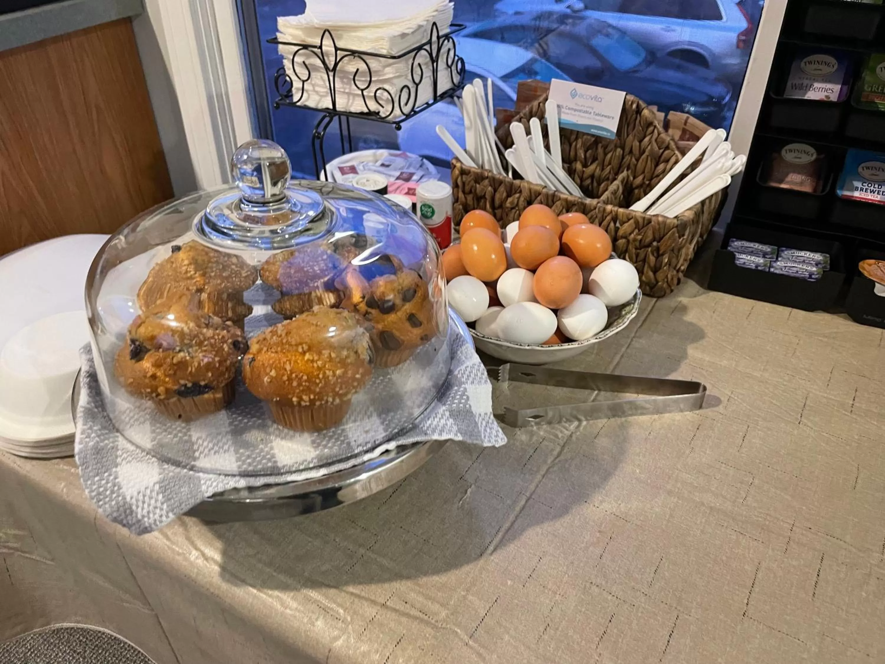 Breakfast in The Lodge at West River