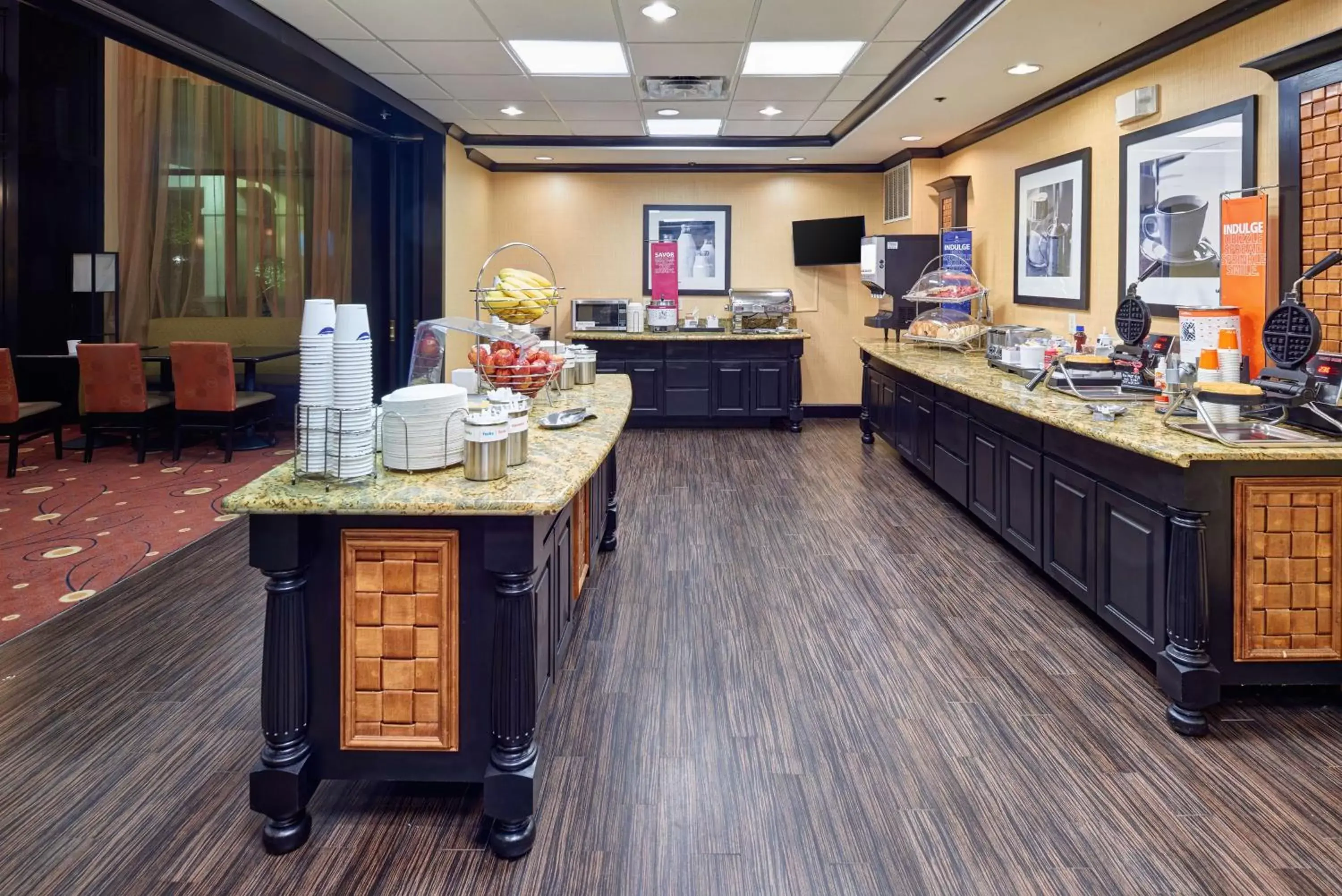 Business facilities in Hampton Inn & Suites Longview North