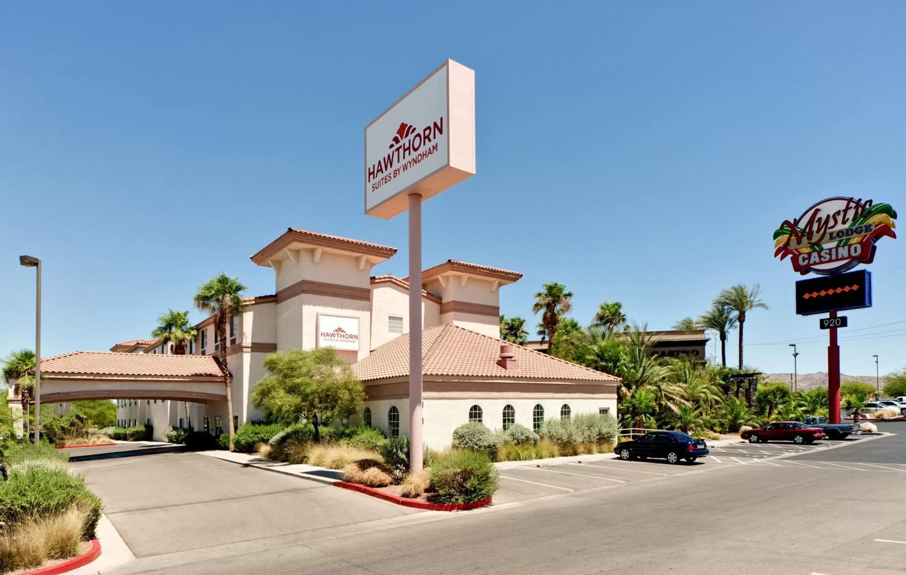 Facade/entrance, Property Building in Hawthorn Suites Las Vegas