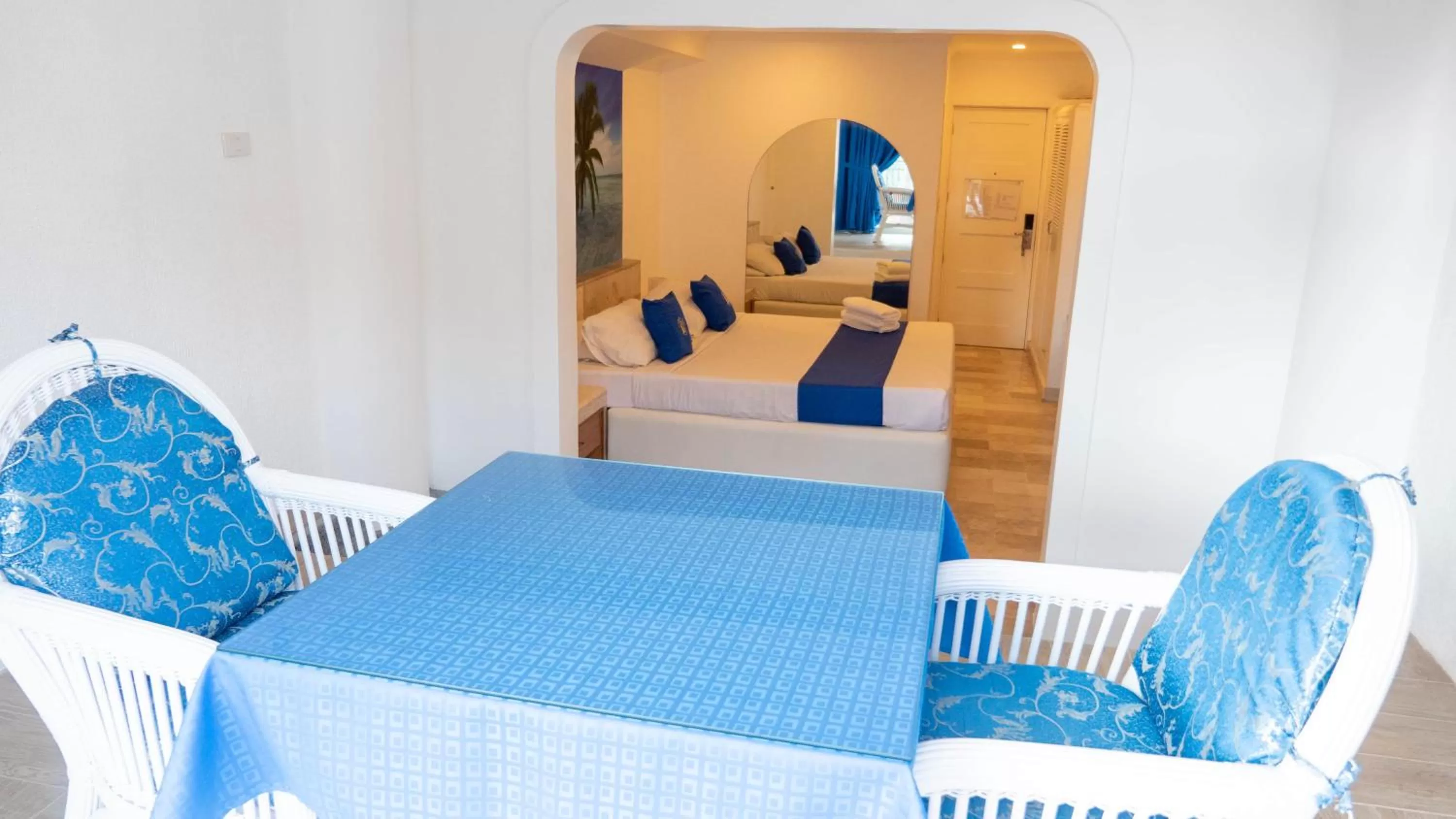 Bed in Clarkton Hotel Apartment