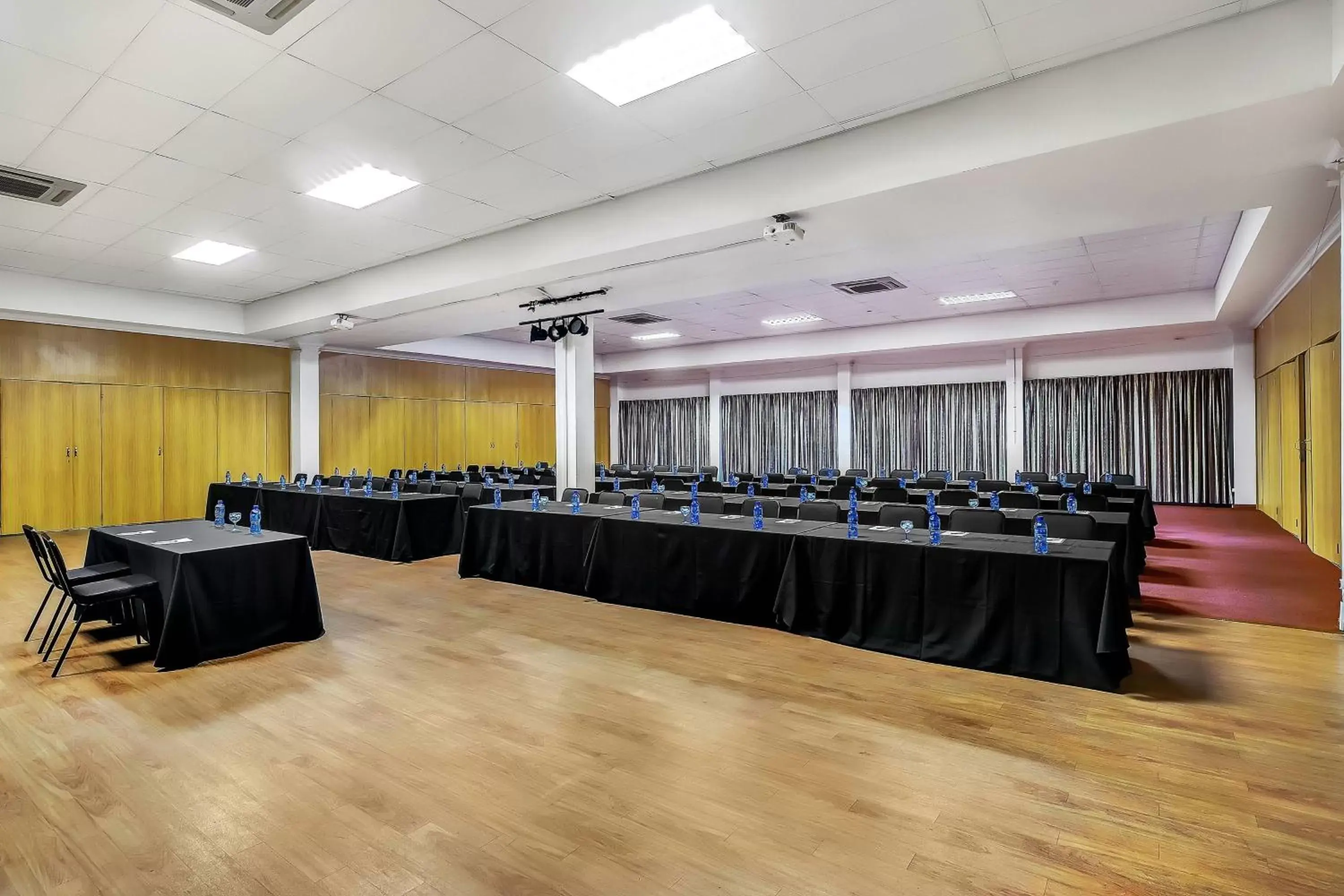 Meeting/conference room in Protea Hotel by Marriott Klerksdorp