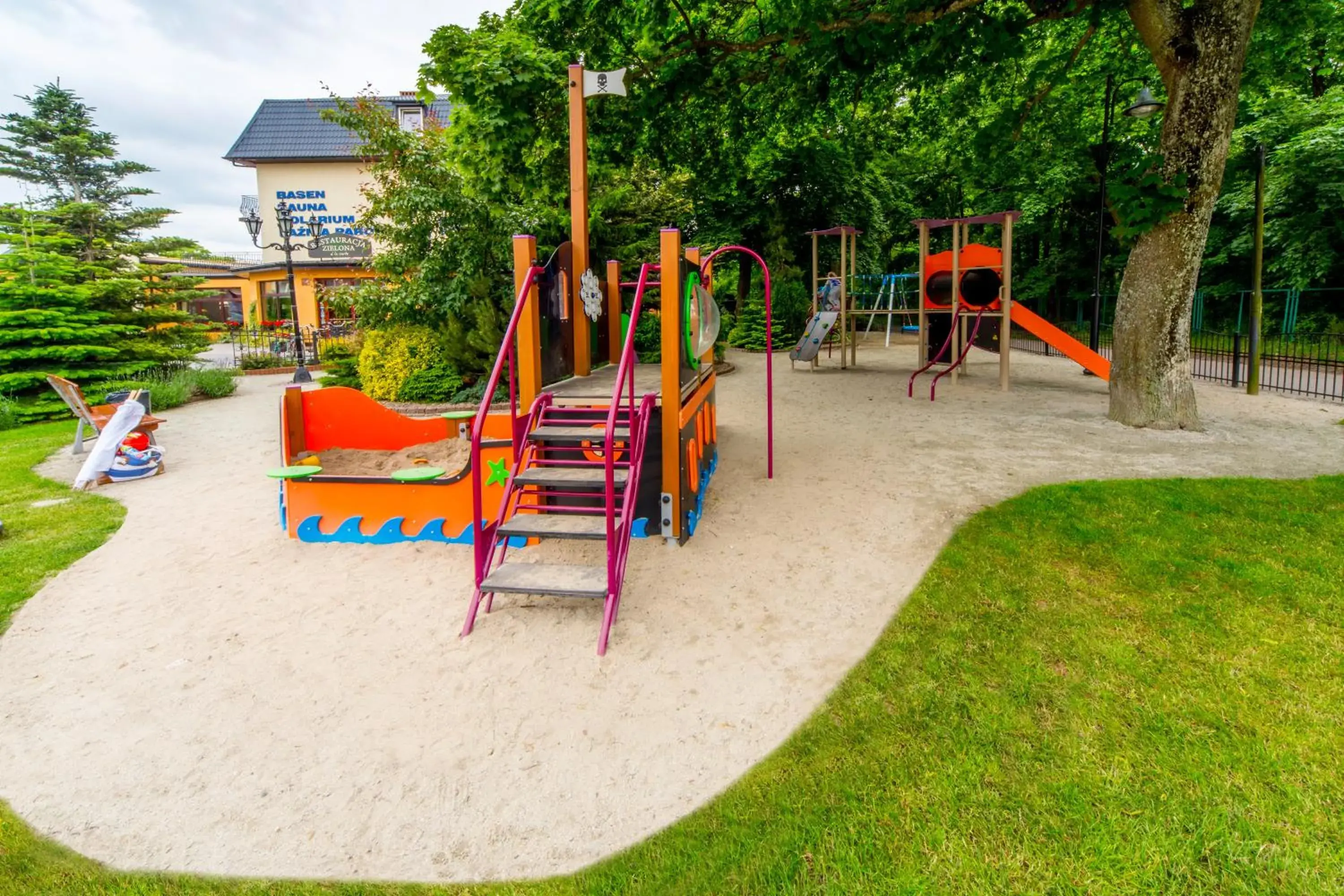 Natural landscape, Children's Play Area in Hotel Lidia Spa & Wellness