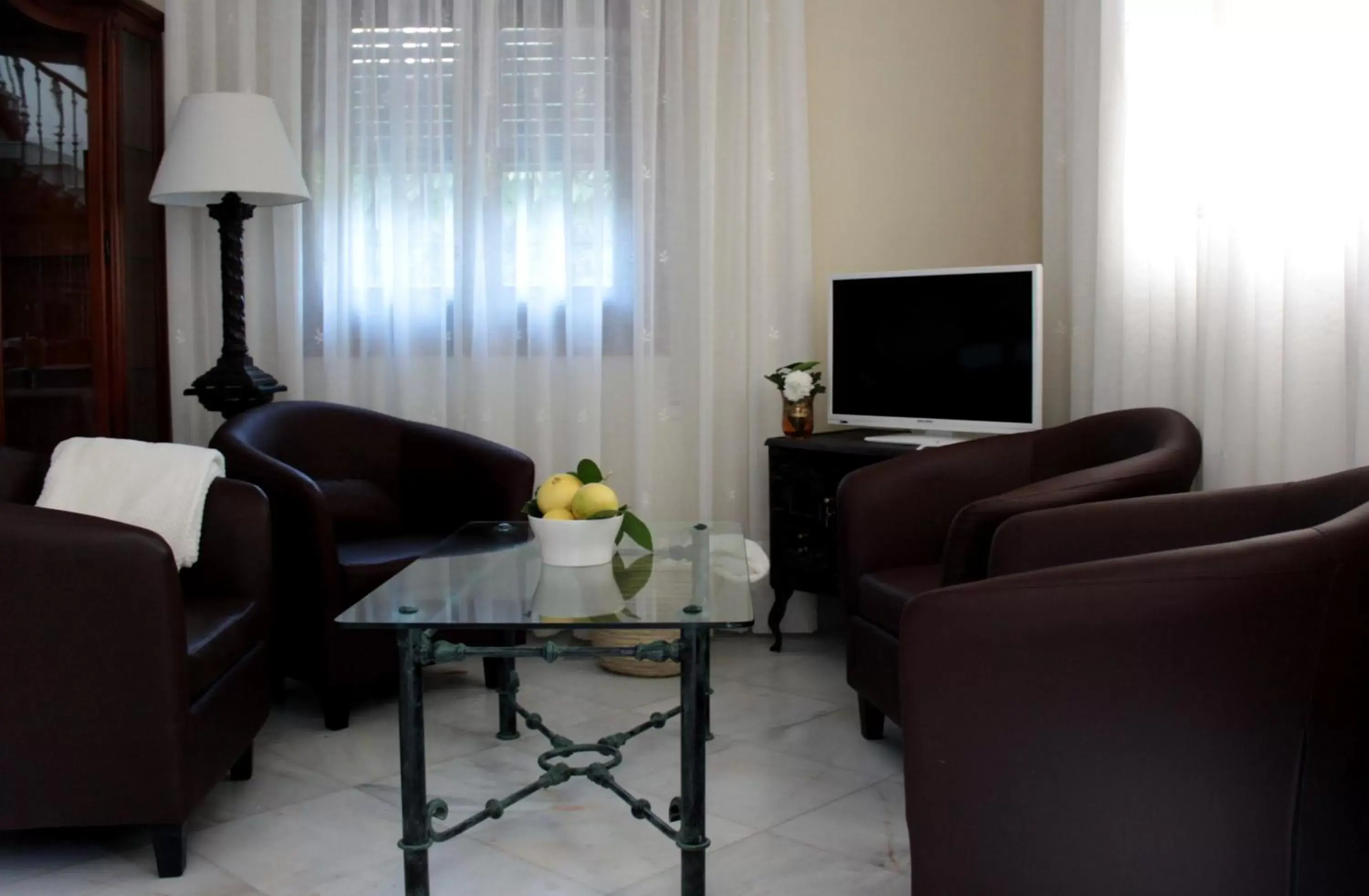 Living room, Seating Area in CANDIL SUITE Comares