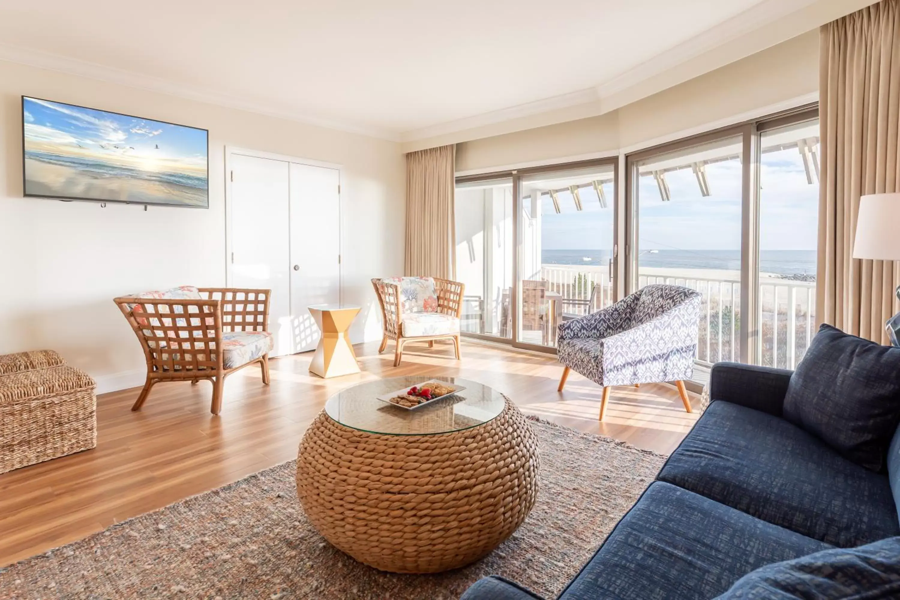 Living room, Seating Area in La Mer Beachfront Resort