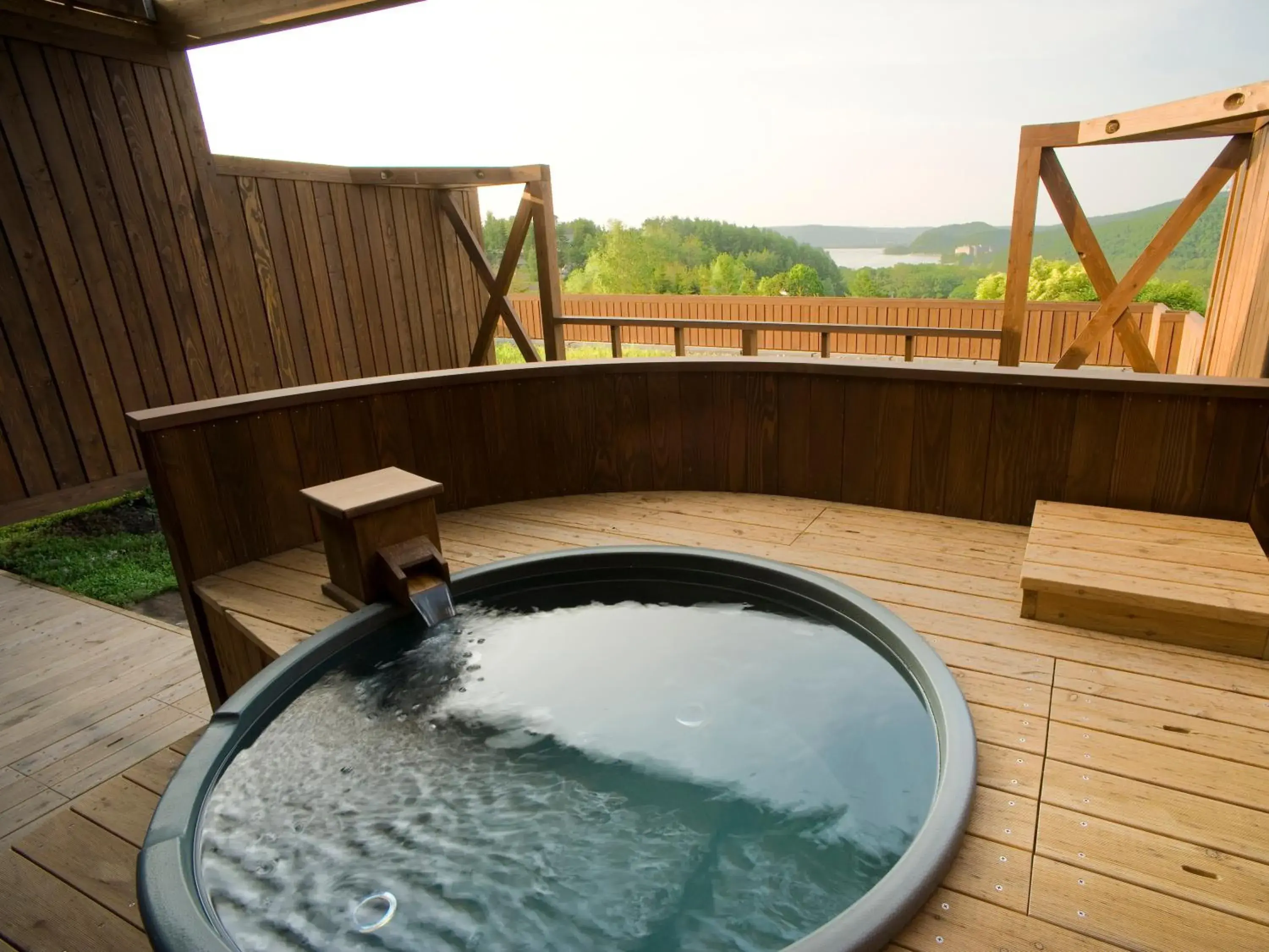 Hot Spring Bath, Swimming Pool in HOKUTEN NO OKA Lake Abashiri Tsuruga Resort