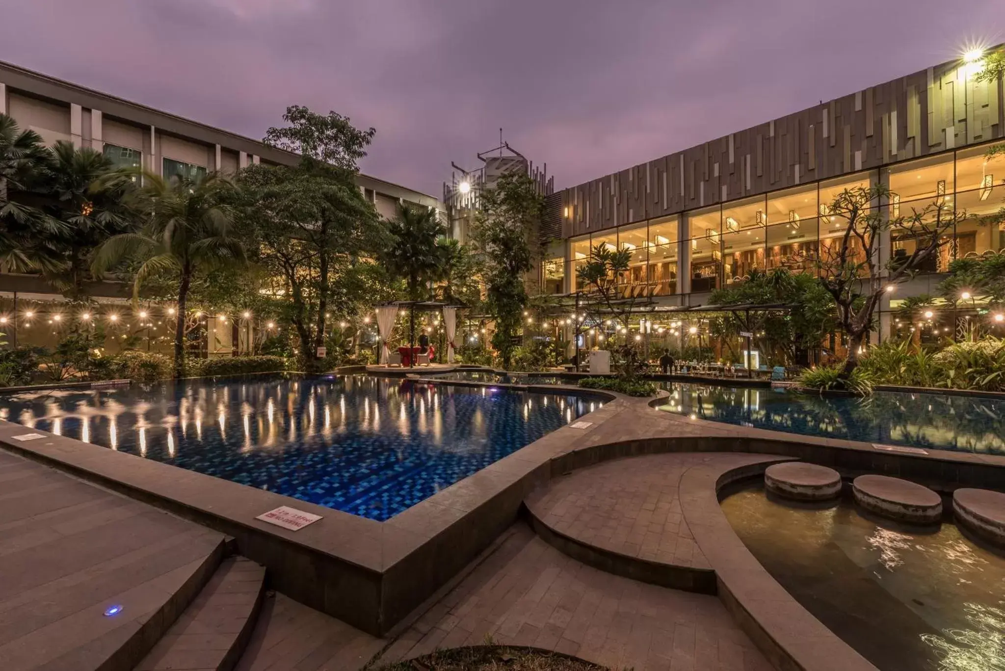 Swimming Pool in Holiday Inn Cikarang Jababeka, an IHG Hotel