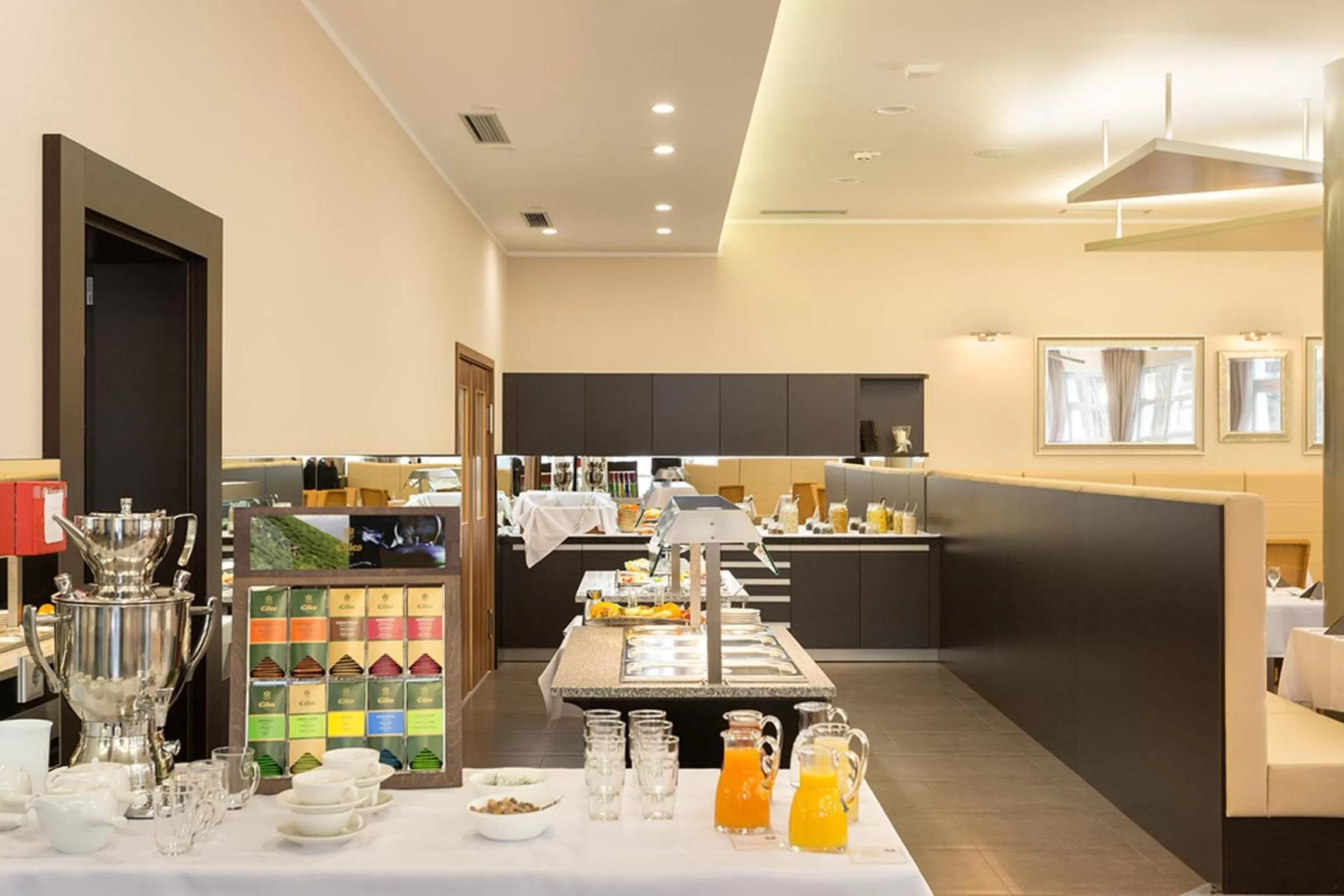 Restaurant/places to eat in Kurhotel Pyramide Sibyllenbad