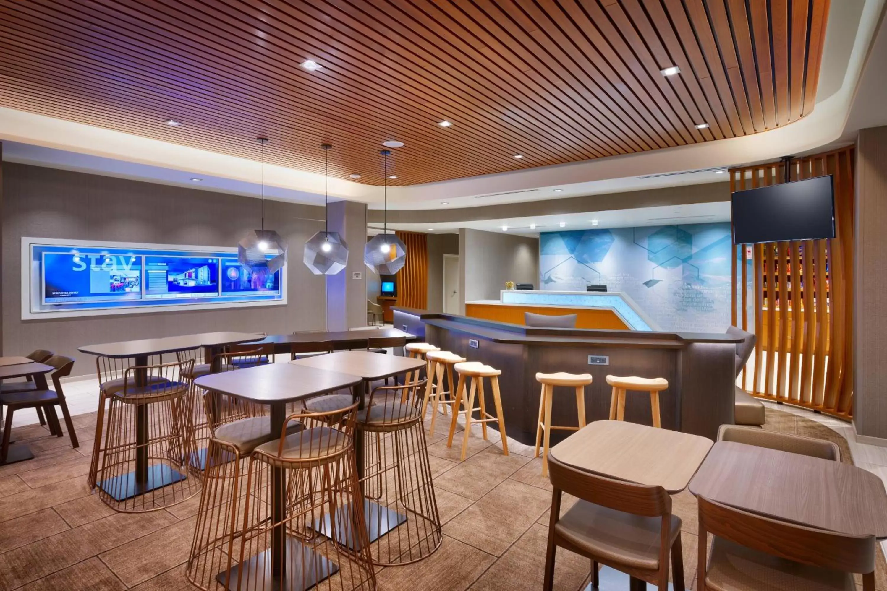 Breakfast, Lounge/Bar in SpringHill Suites by Marriott Salt Lake City-South Jordan