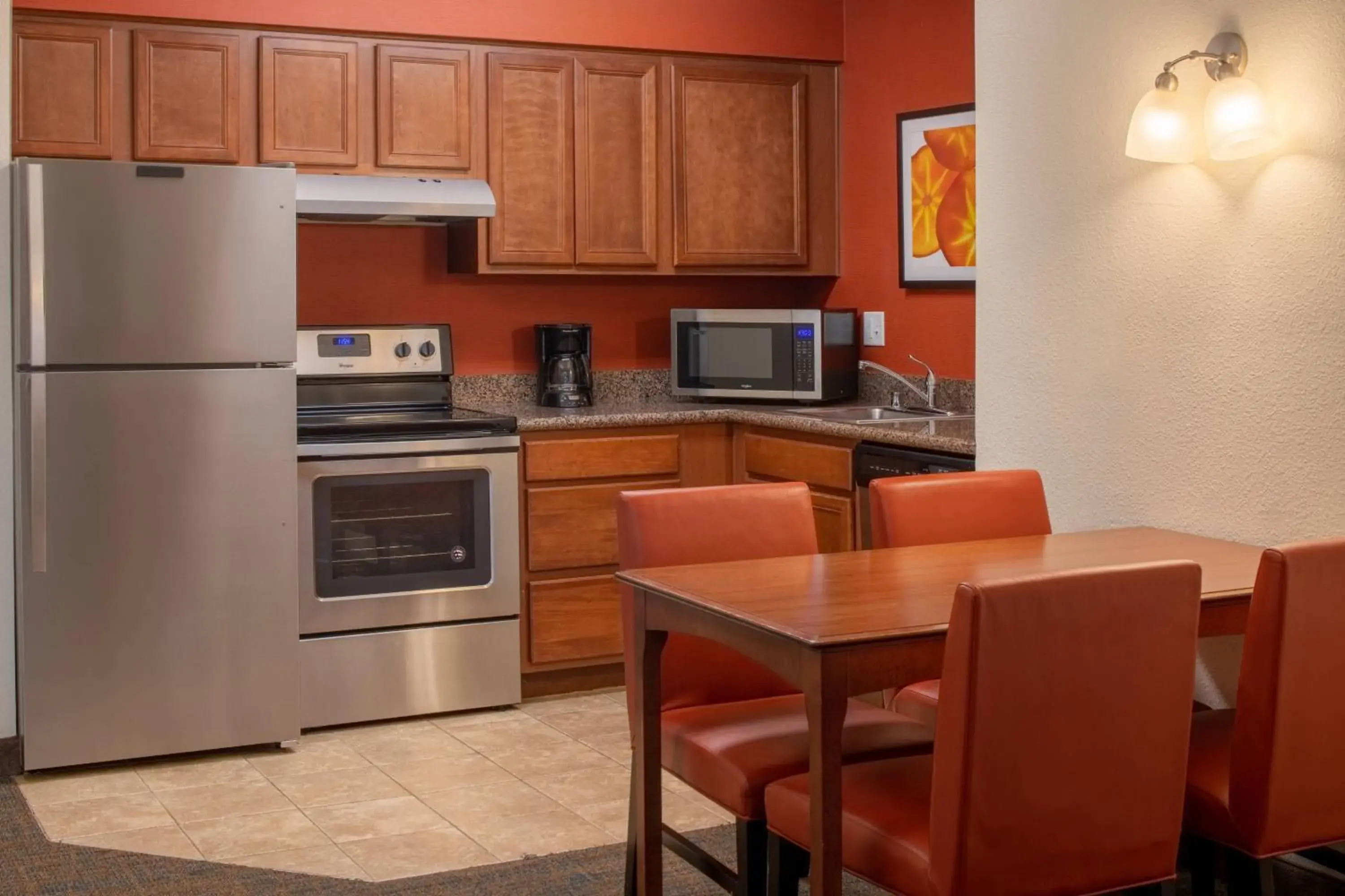 Kitchen or kitchenette, Kitchen/Kitchenette in Residence Inn Bozeman