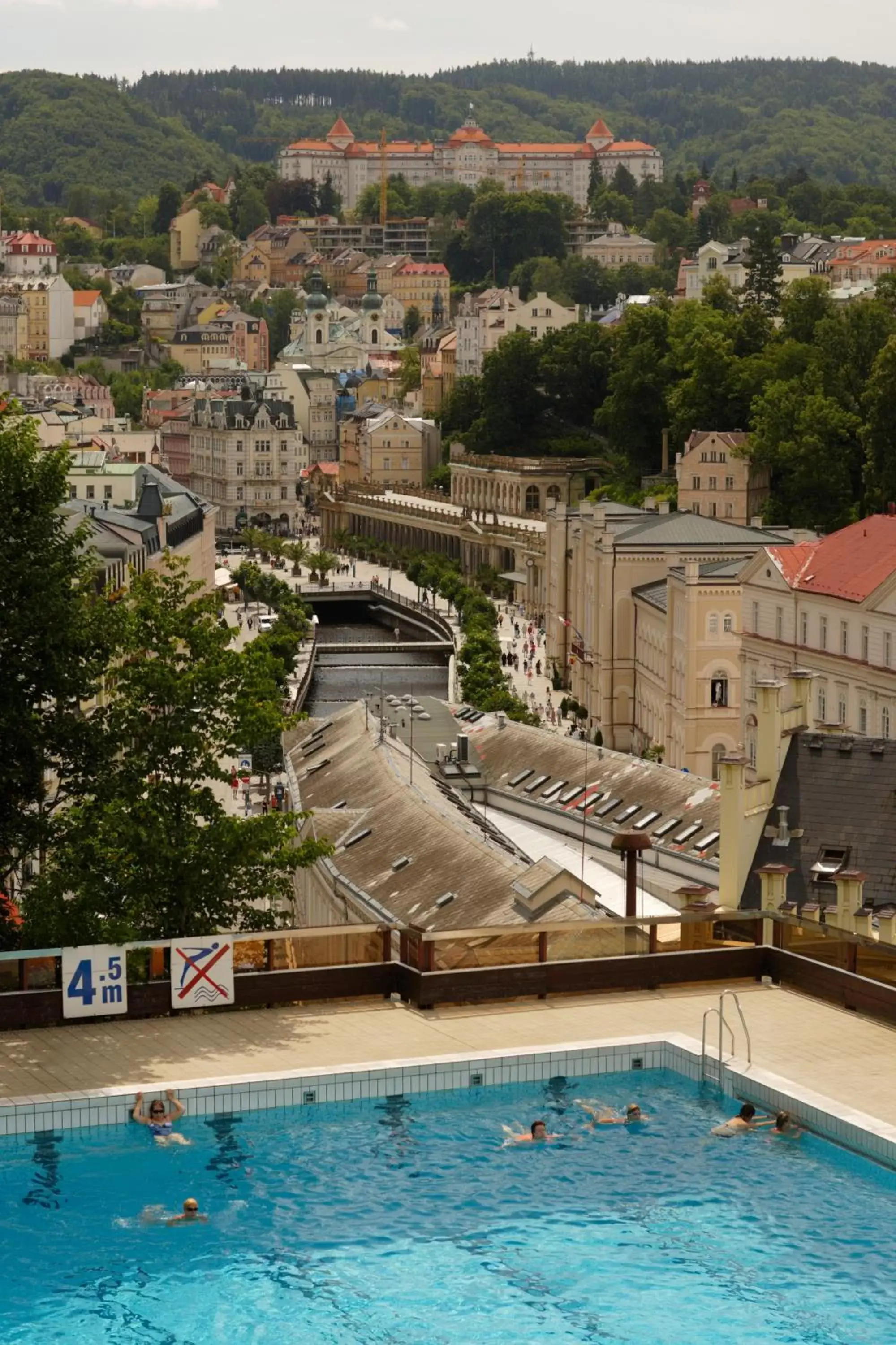 Day, Swimming Pool in Hotel Boston