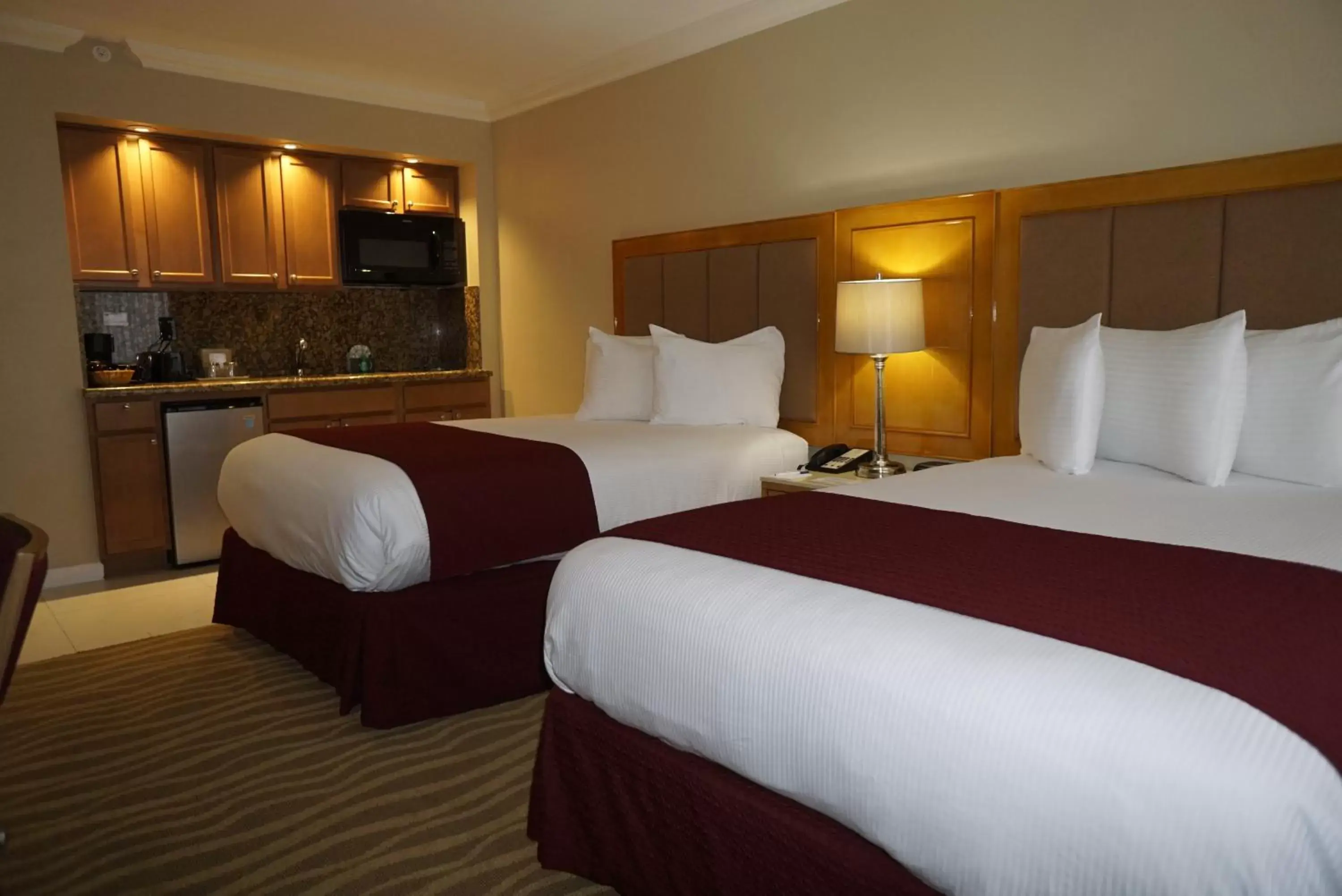 Deluxe Double Room in Ocean Sky Hotel & Resort